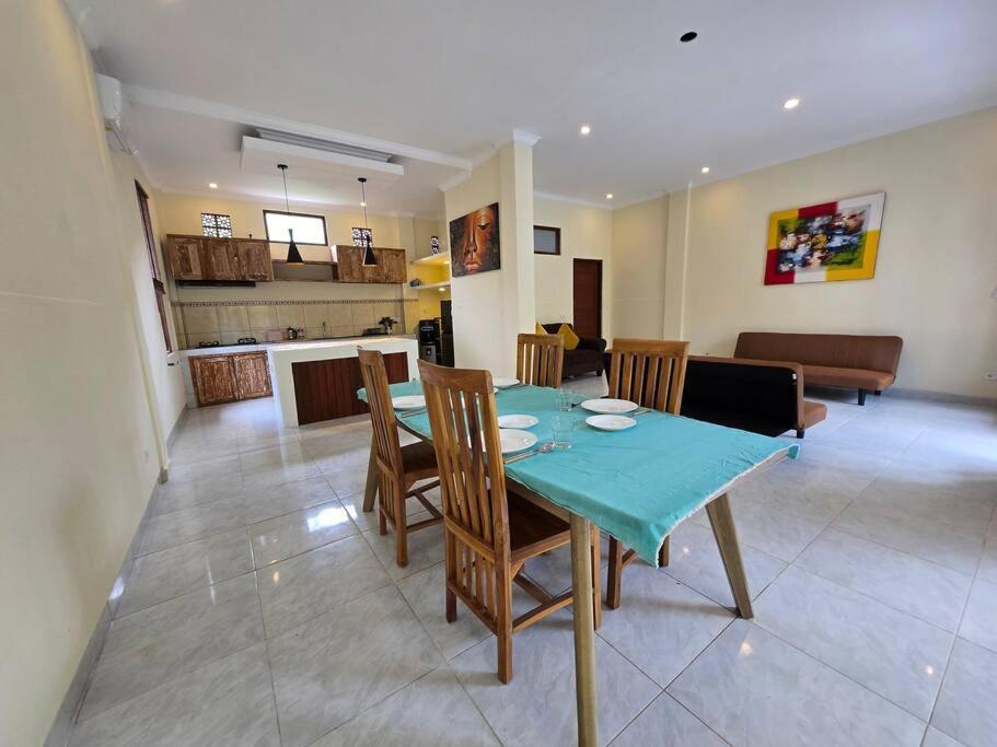 Sari Villa *