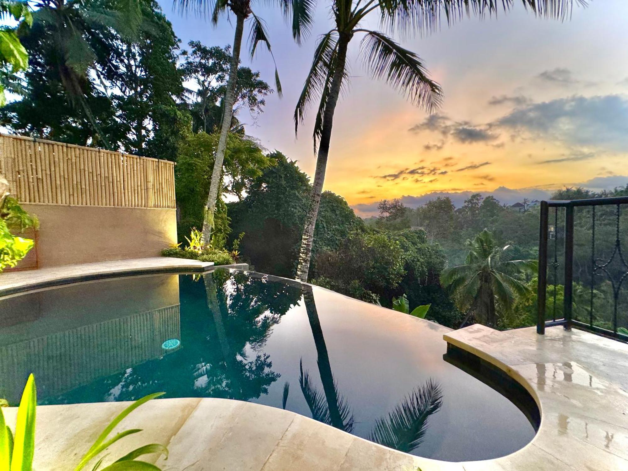 Suara Jiwa Luxury With Private Pool Villa
