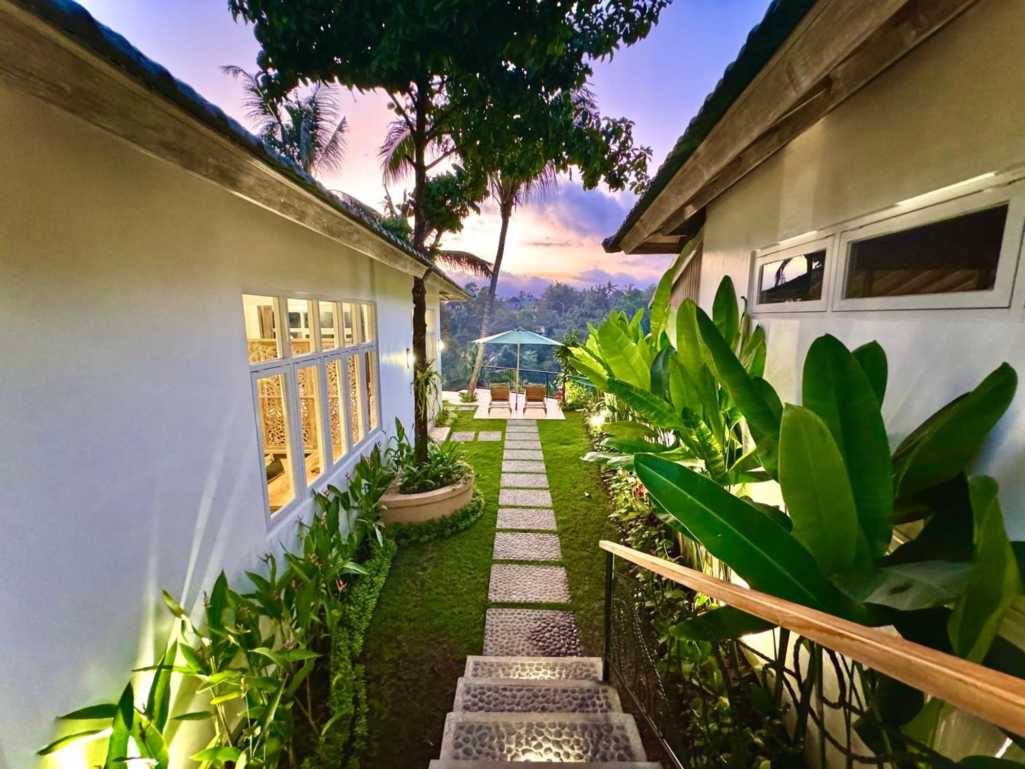 Villa Suara Jiwa Luxury With Private Pool