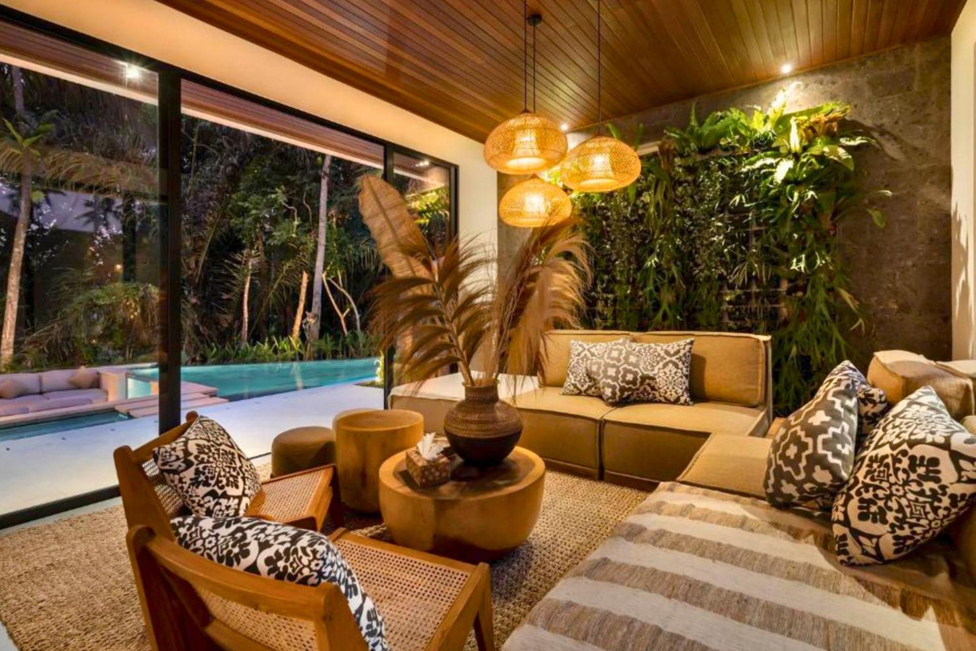 Lestari 4 Bedroom Private Pool Zn206