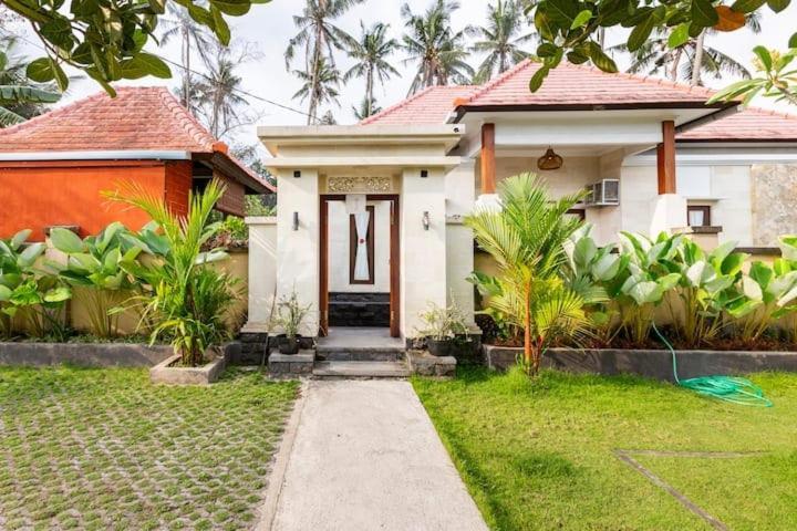 Kubu Kapas Bali * Ubud (Bali)