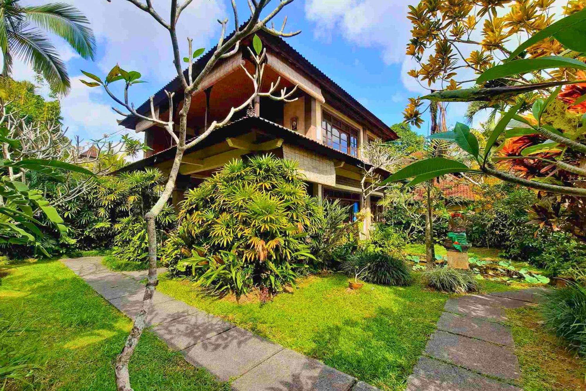 Gitali 1 Bedroom Superior Garden View Zn244 Ubud