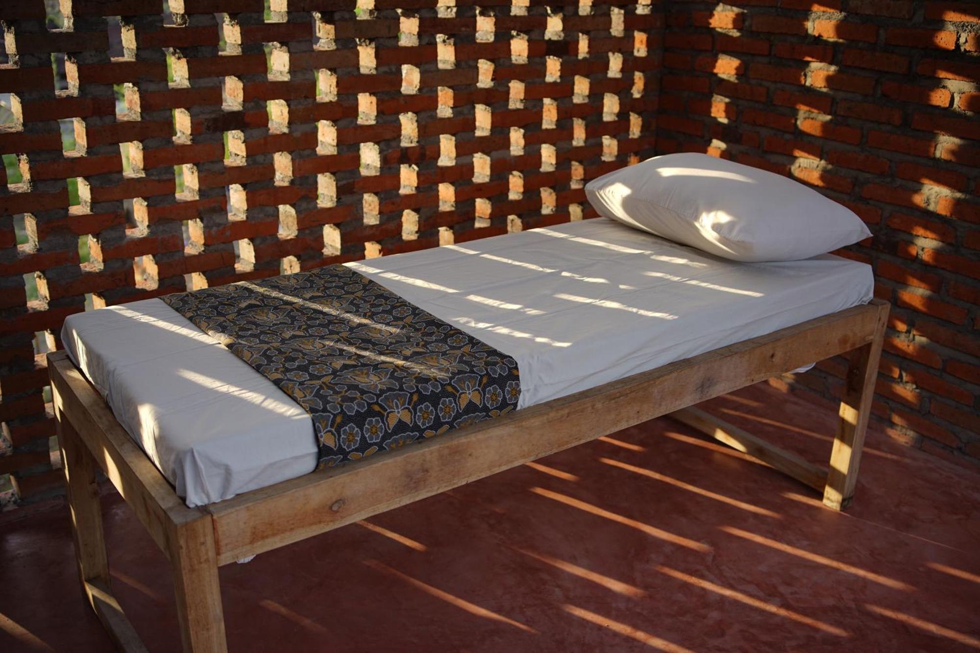 Dedeane Guest house