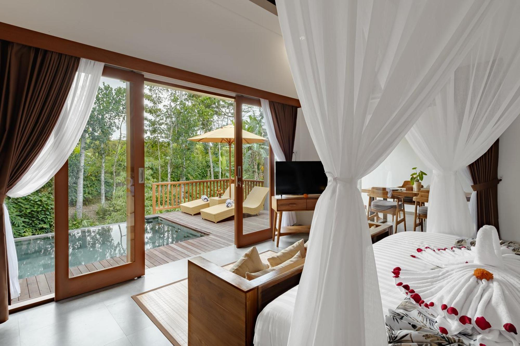 Rava Villa *