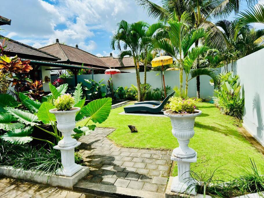 Private 3 Bedrooms In - 888 - 4 * Ubud (Bali)