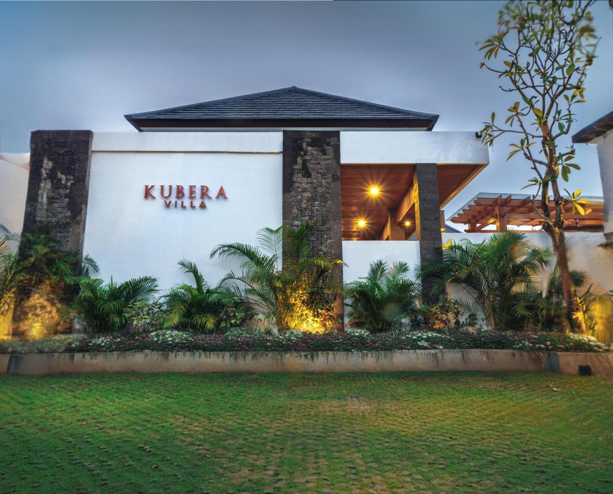Hotel Kubera Villa Kemenuh By Prasi