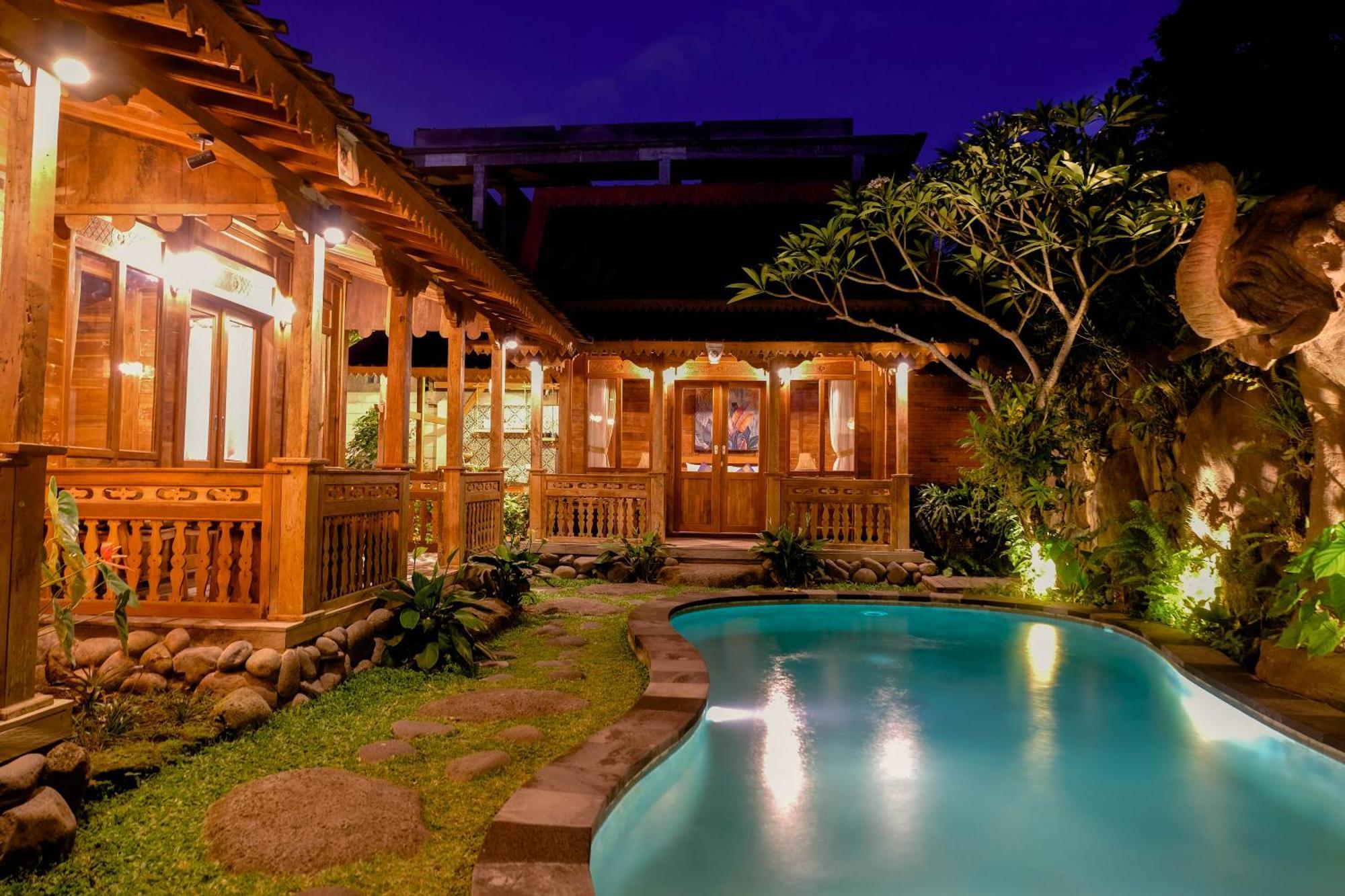 Kayu Batu * Ubud (Bali)