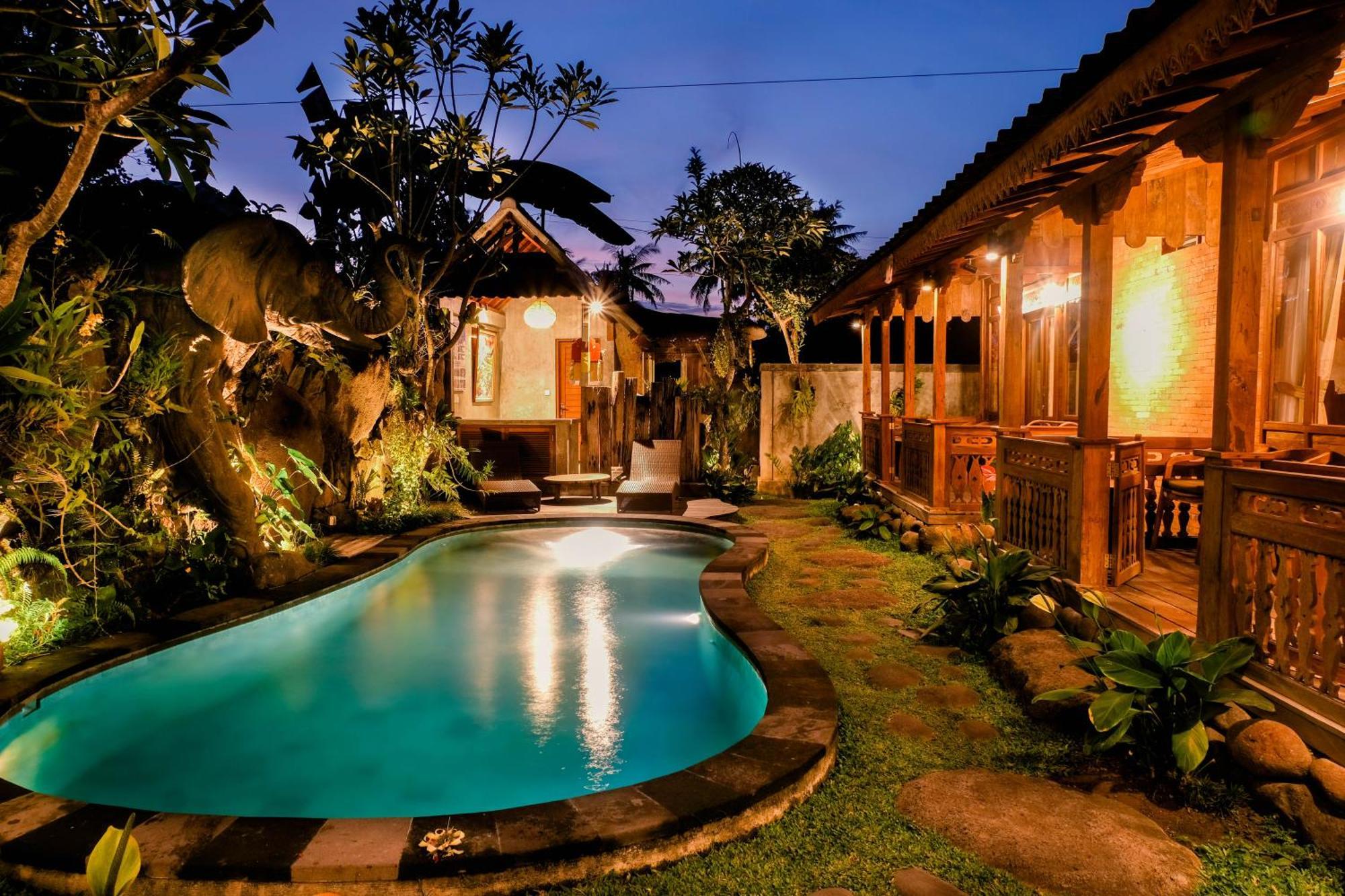 Kayu Batu Homestay