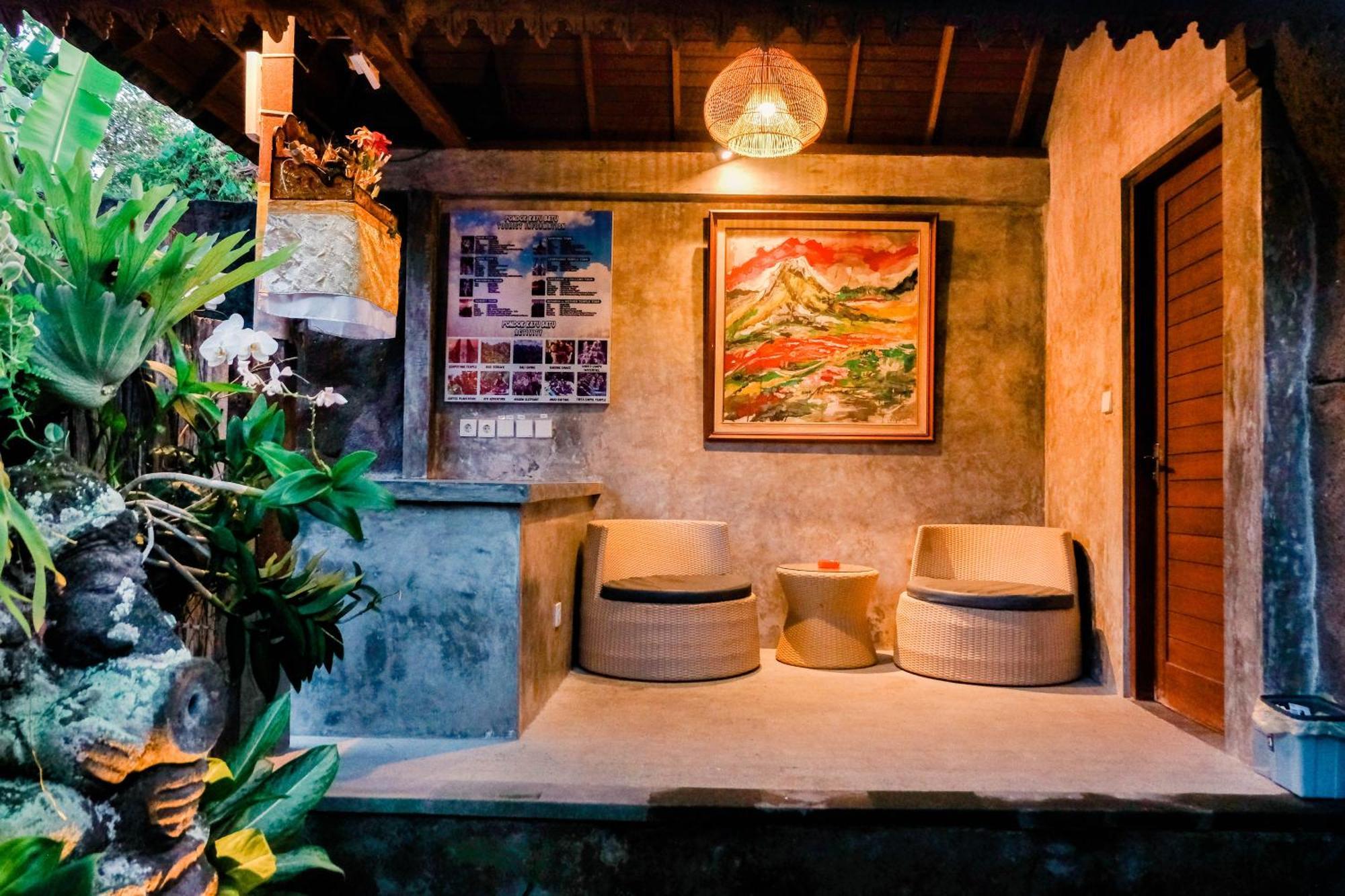 Homestay Kayu Batu