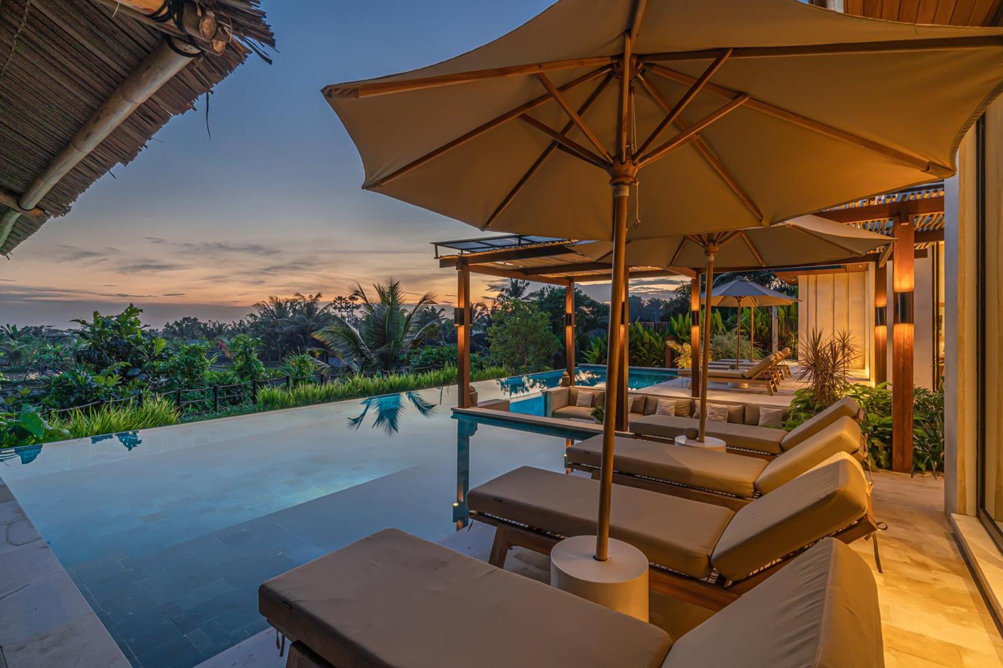 Rosita - Stunning 5br - Sauna, Gym, Rice Field Views * Ubud