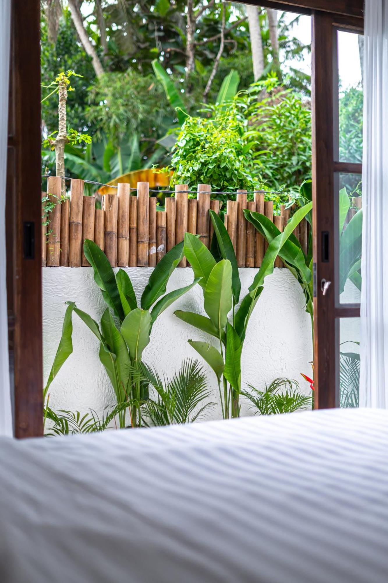 Tropical Tribe By Evdekimi - Stylish 3br With Nature View And Relaxing Pool - Long Extras