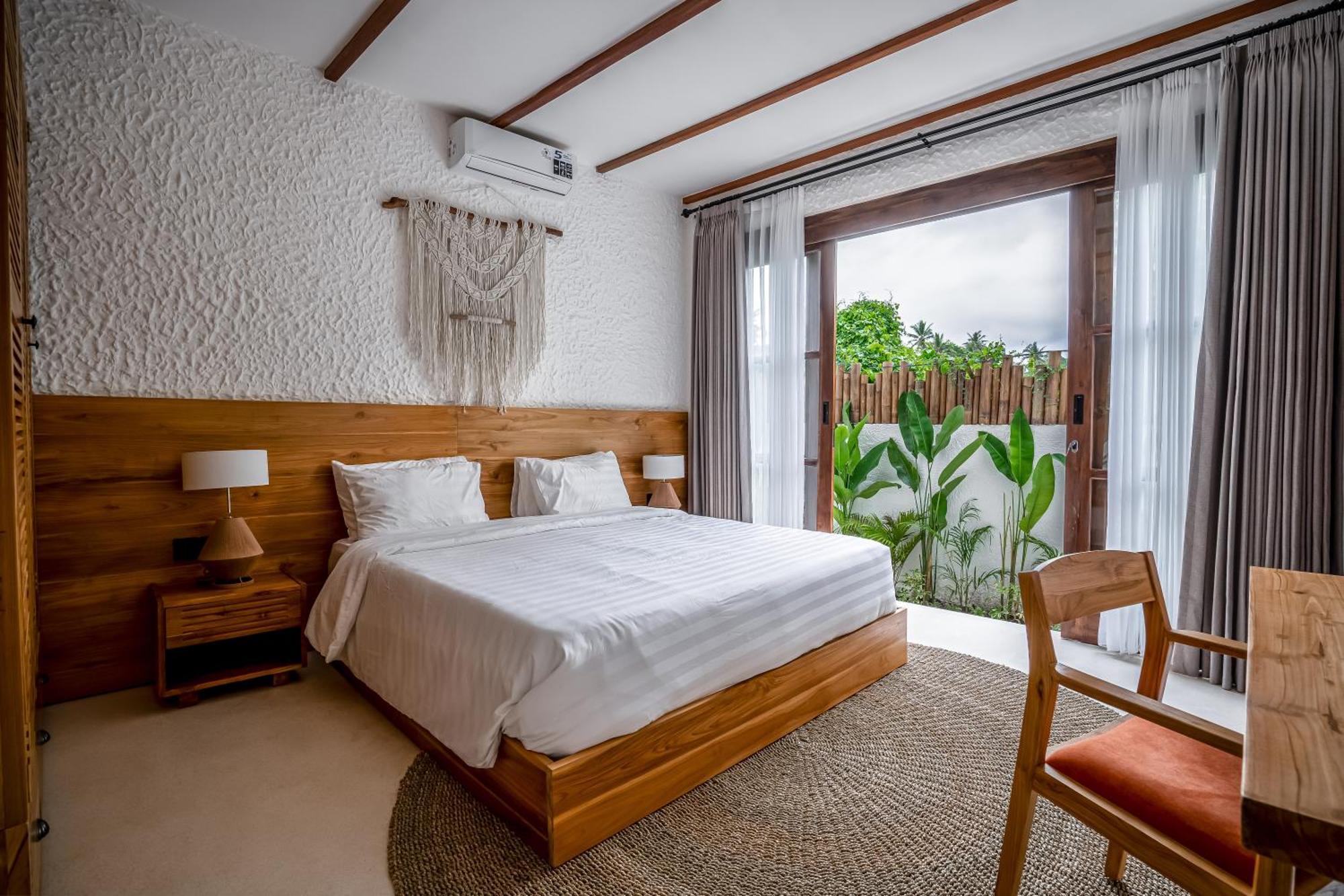 Tropical Tribe By Evdekimi - Stylish 3br With Nature View And Relaxing Pool - Long Extras