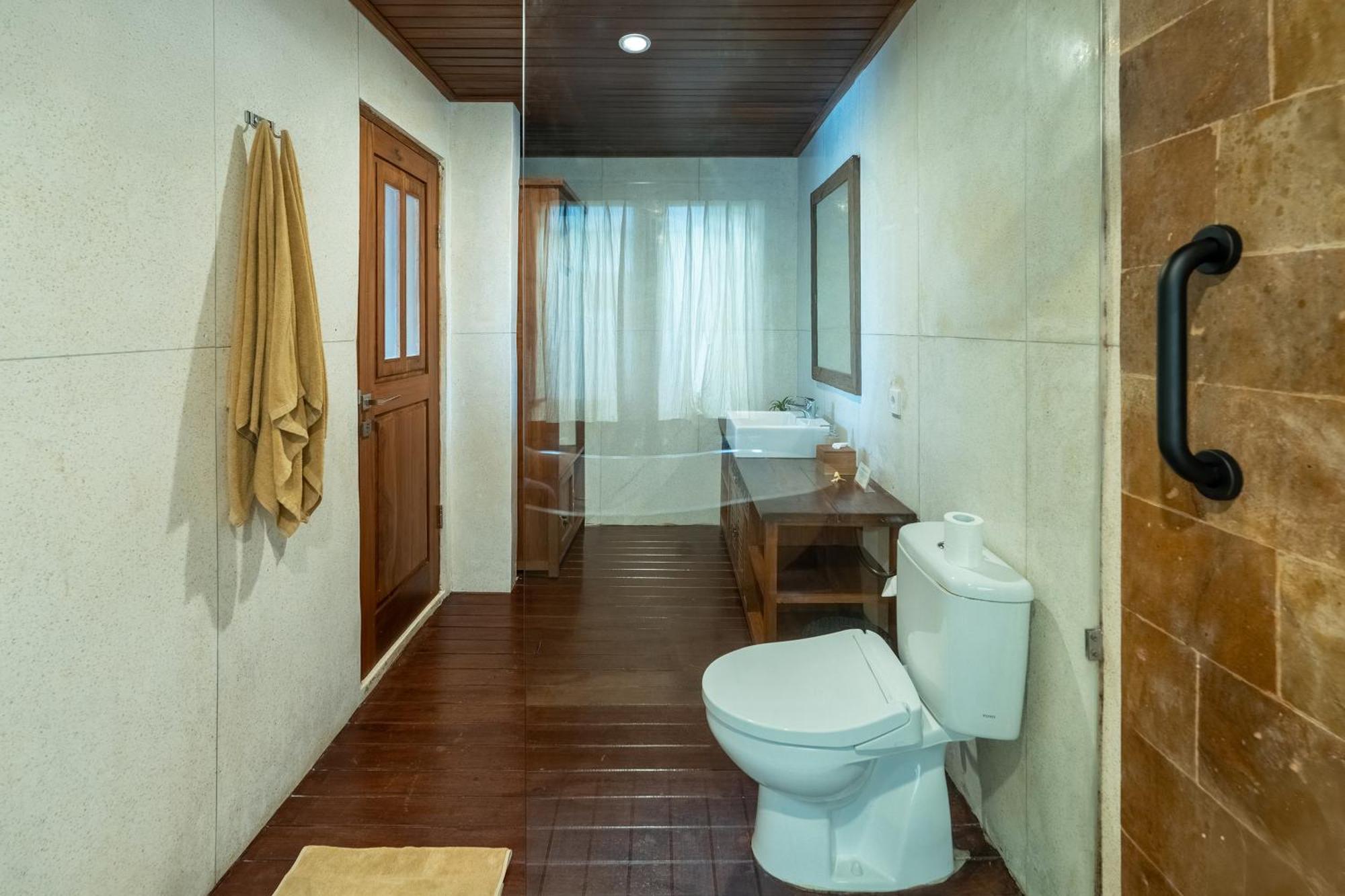 Mandala Wisma tamu 3*