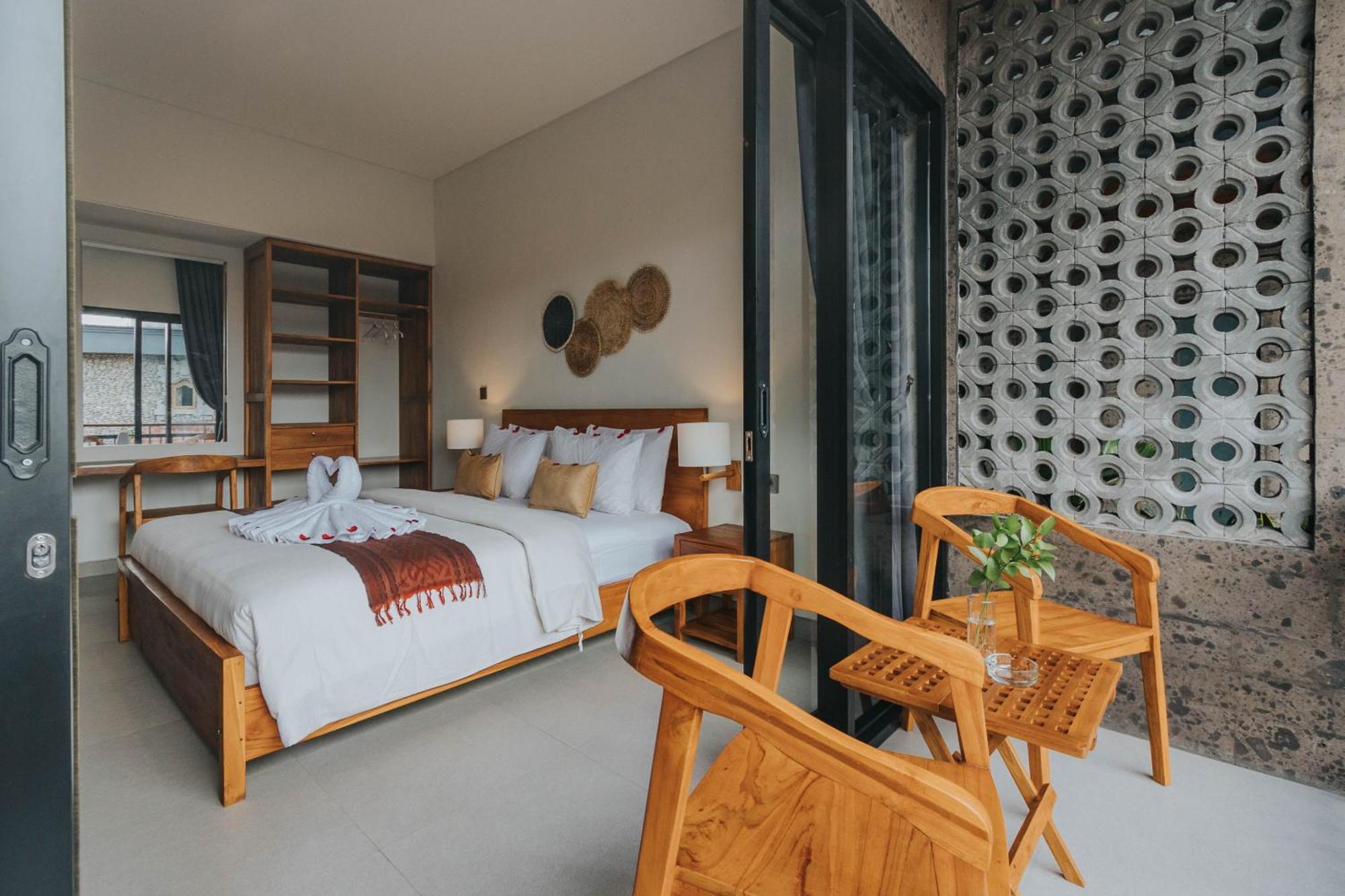 Tubobi House Homestay
