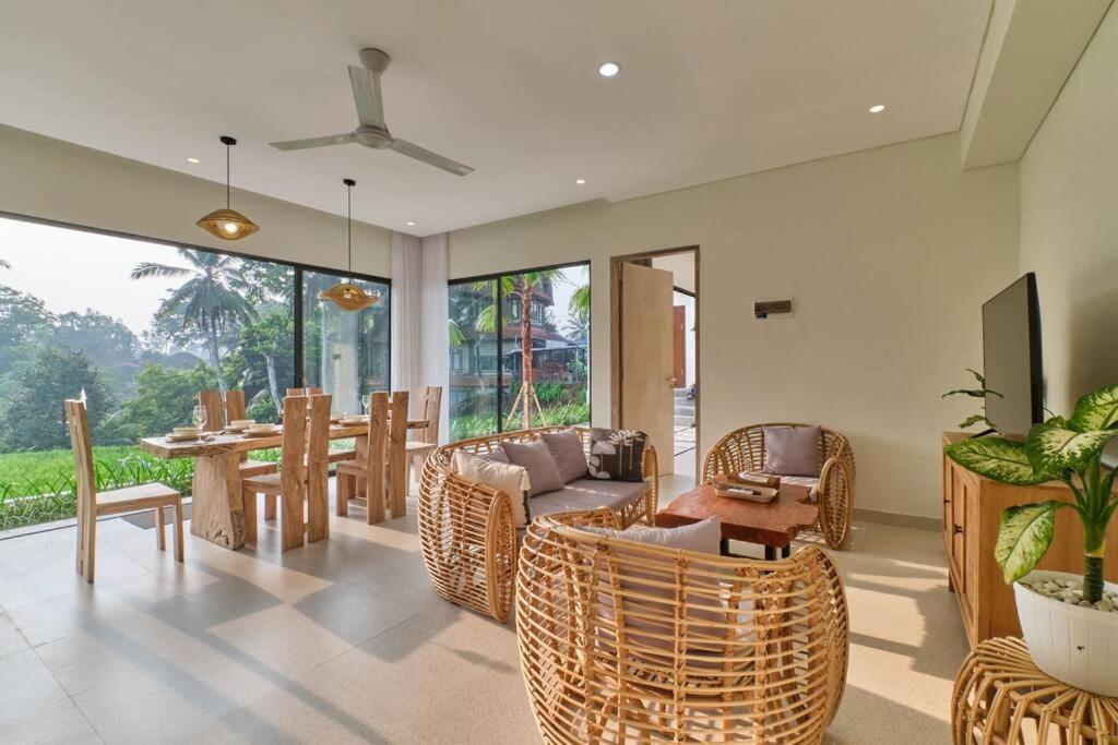 Newly! 3bdr Modern Close To Center Ubud (Bali)
