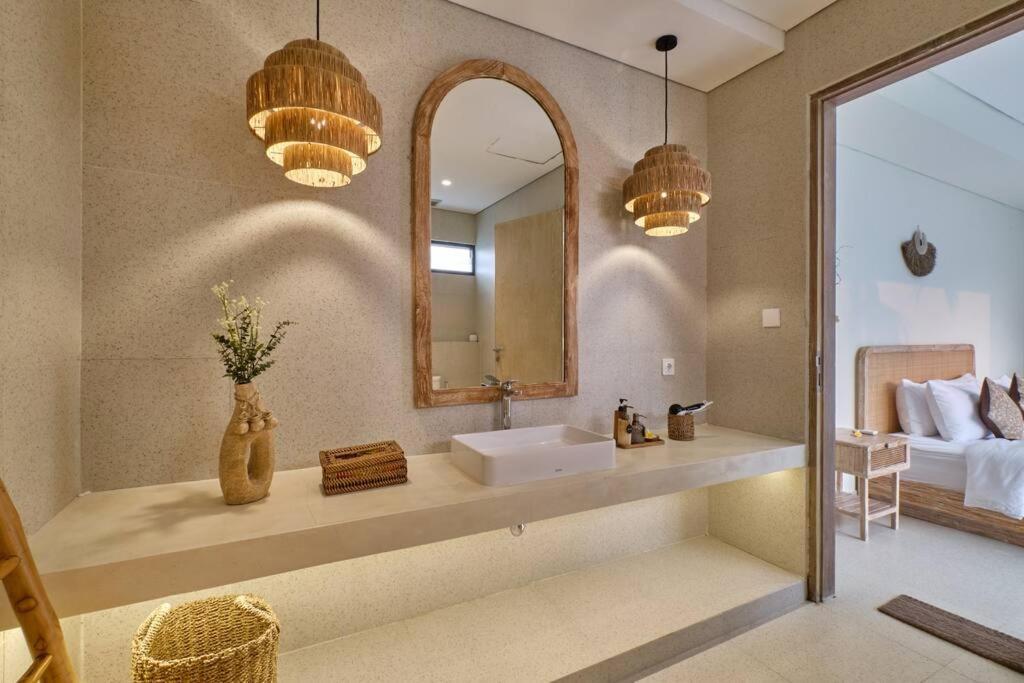 Newly! 3bdr Modern Close To Center