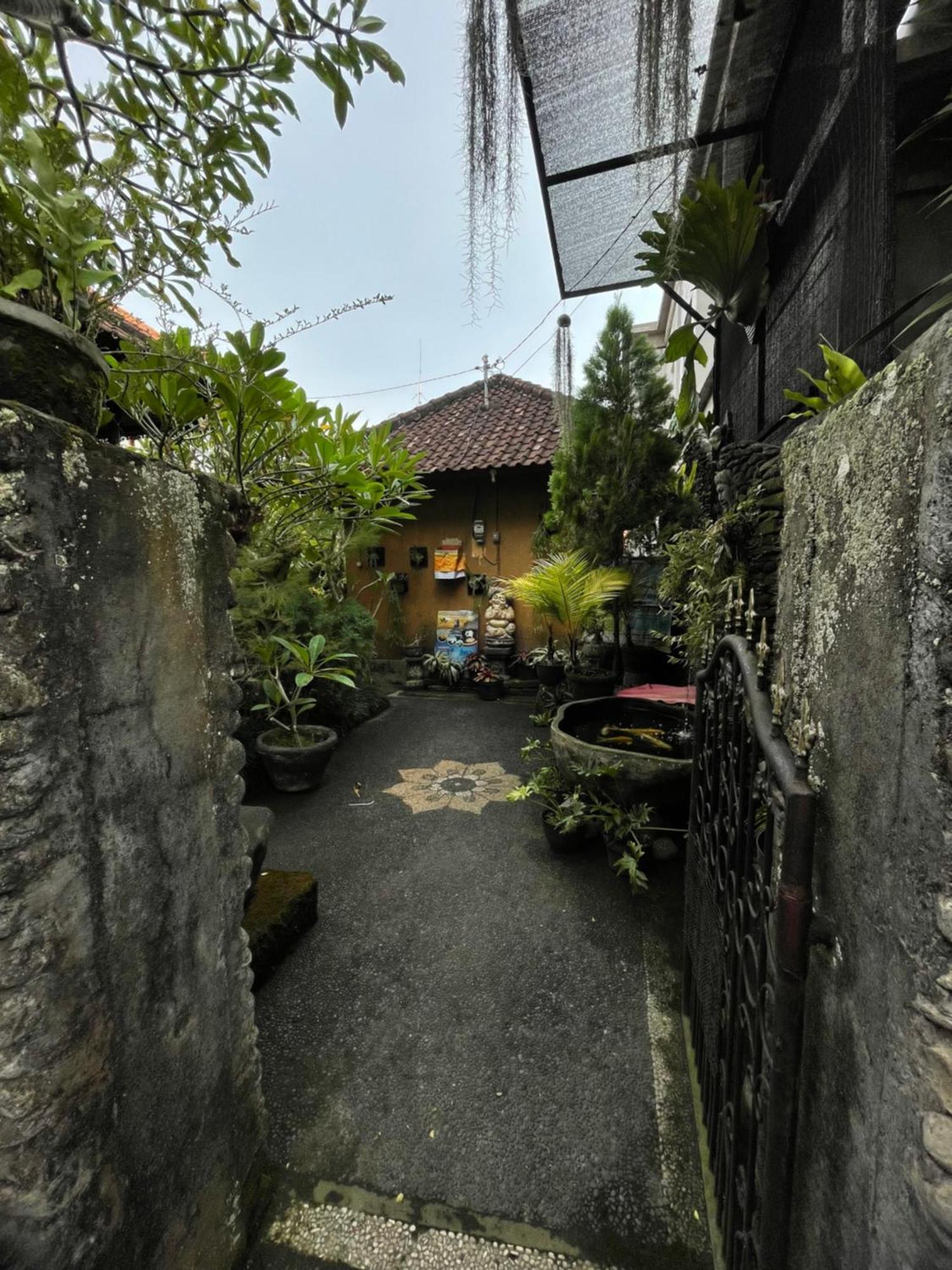 Suntari Homestay