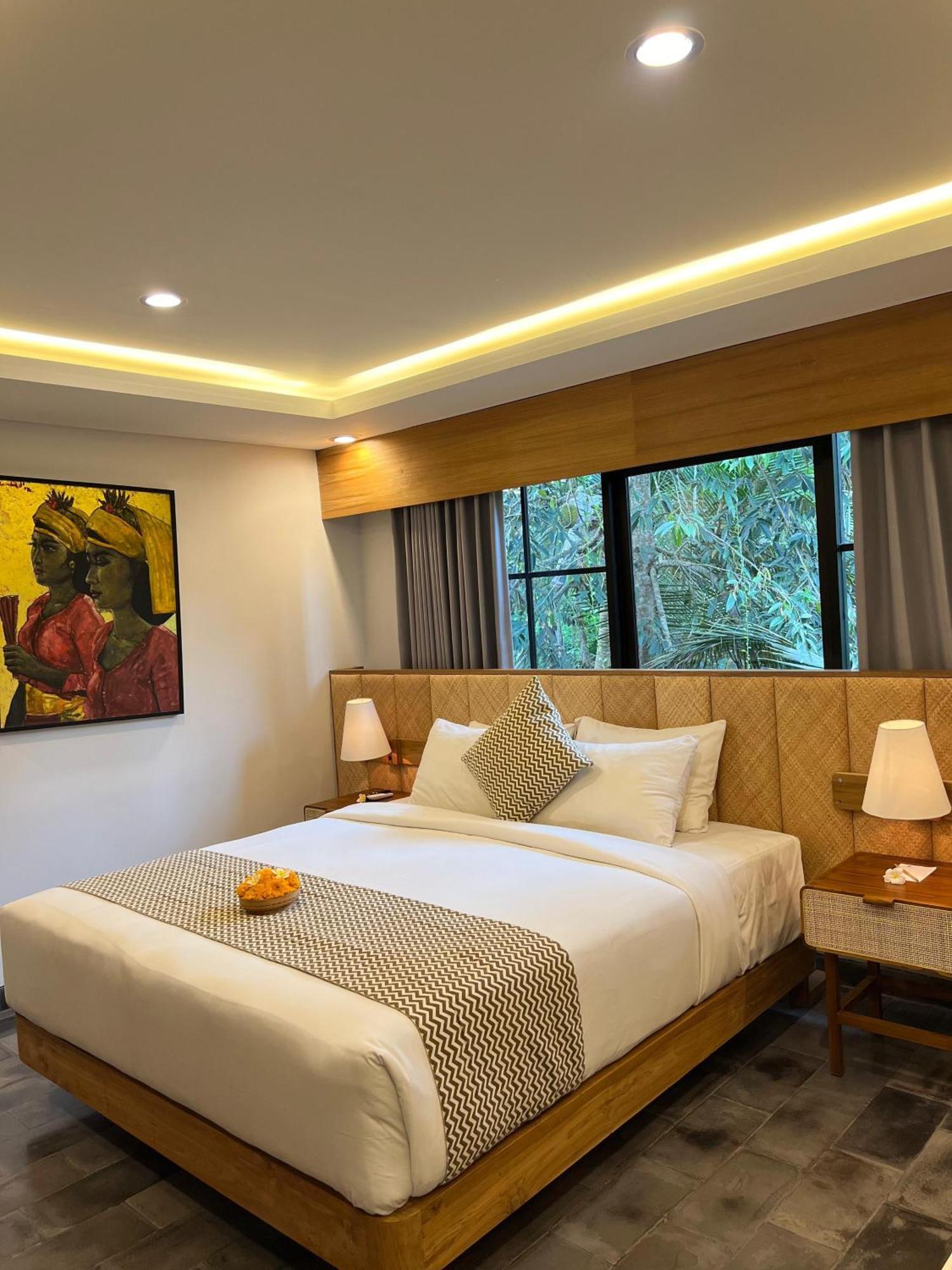 Resort Rumah Kayu 4*