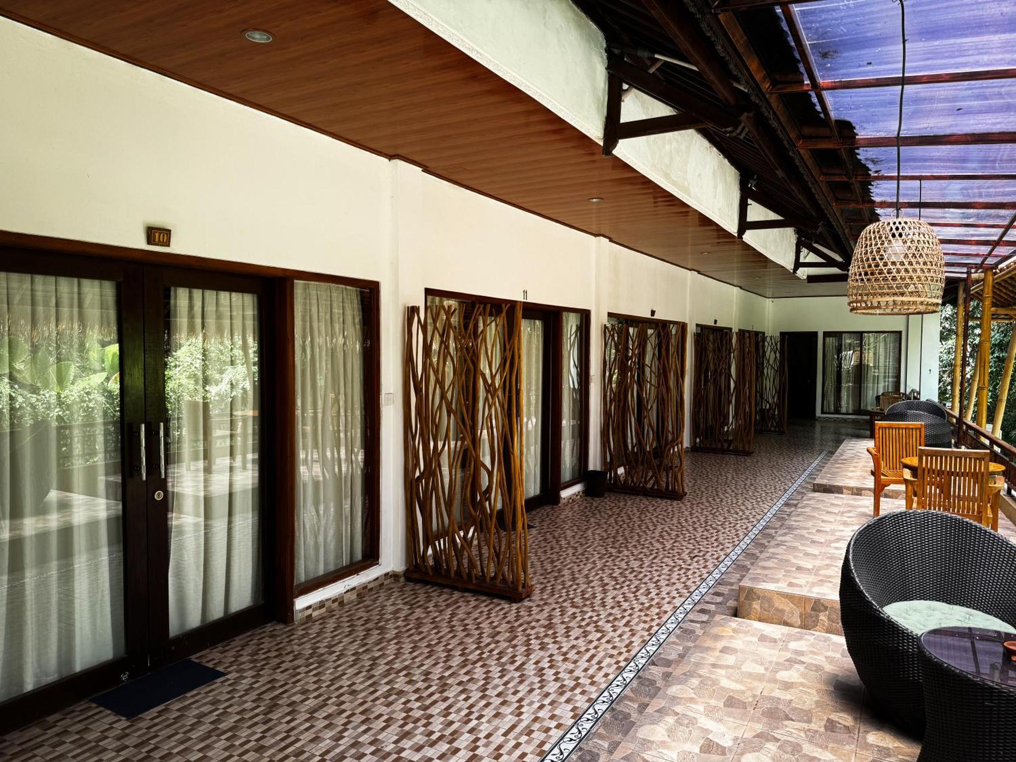 Kubuku Hotel 3*