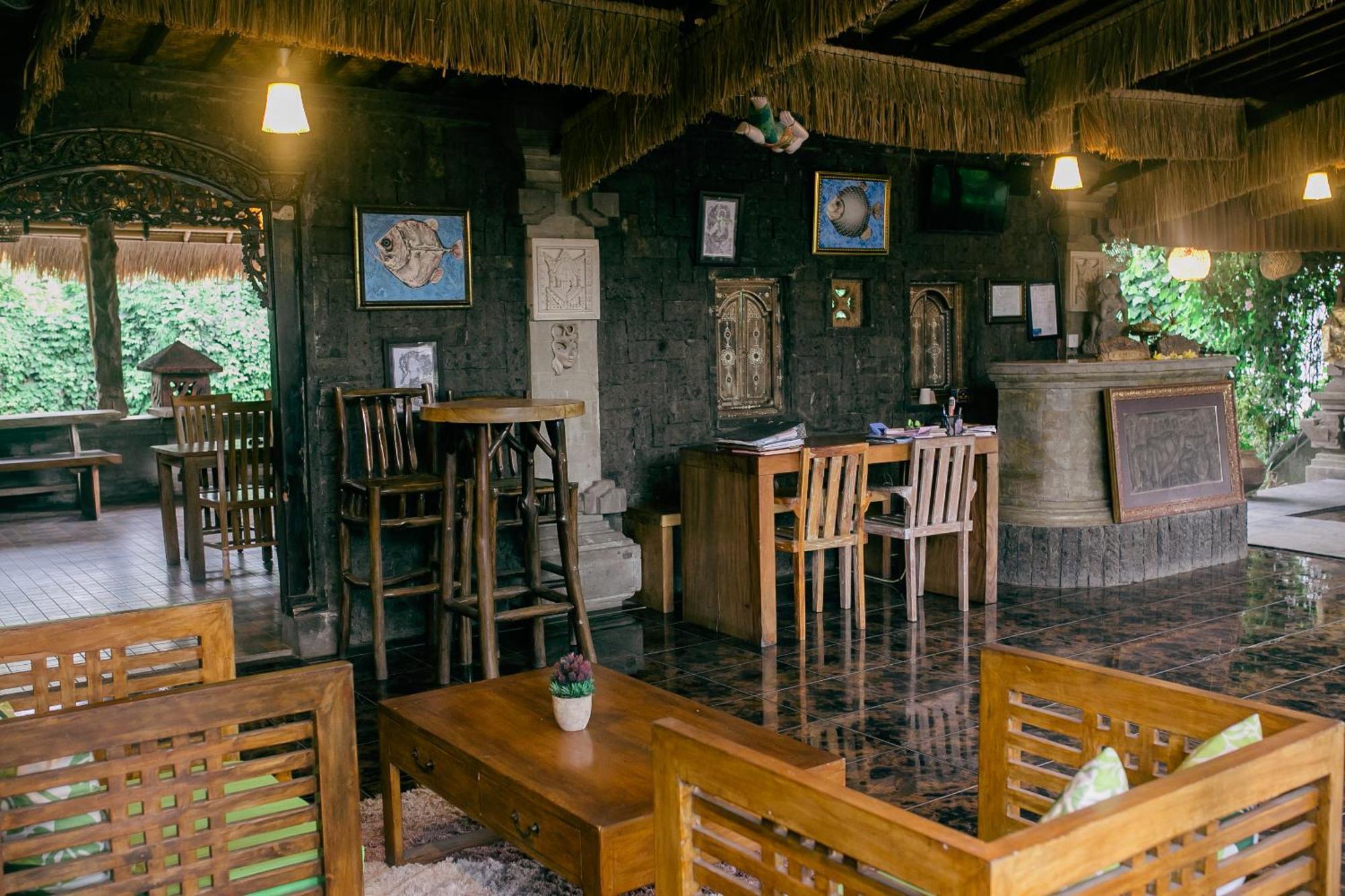 Kubuku Hotel