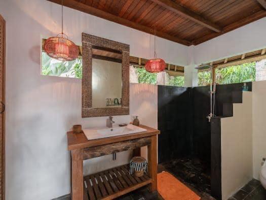 Shanti Villa