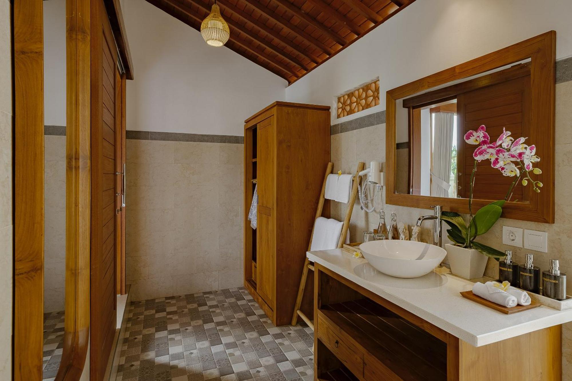 Villa Prabawa *