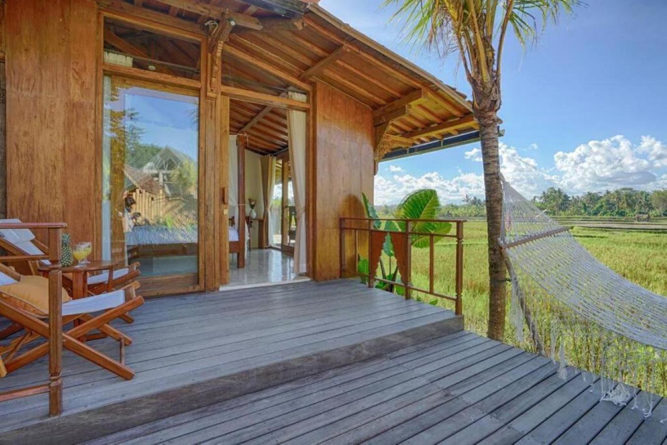 Madura - New 3 Bedroom W/ Rice Paddy View Villa