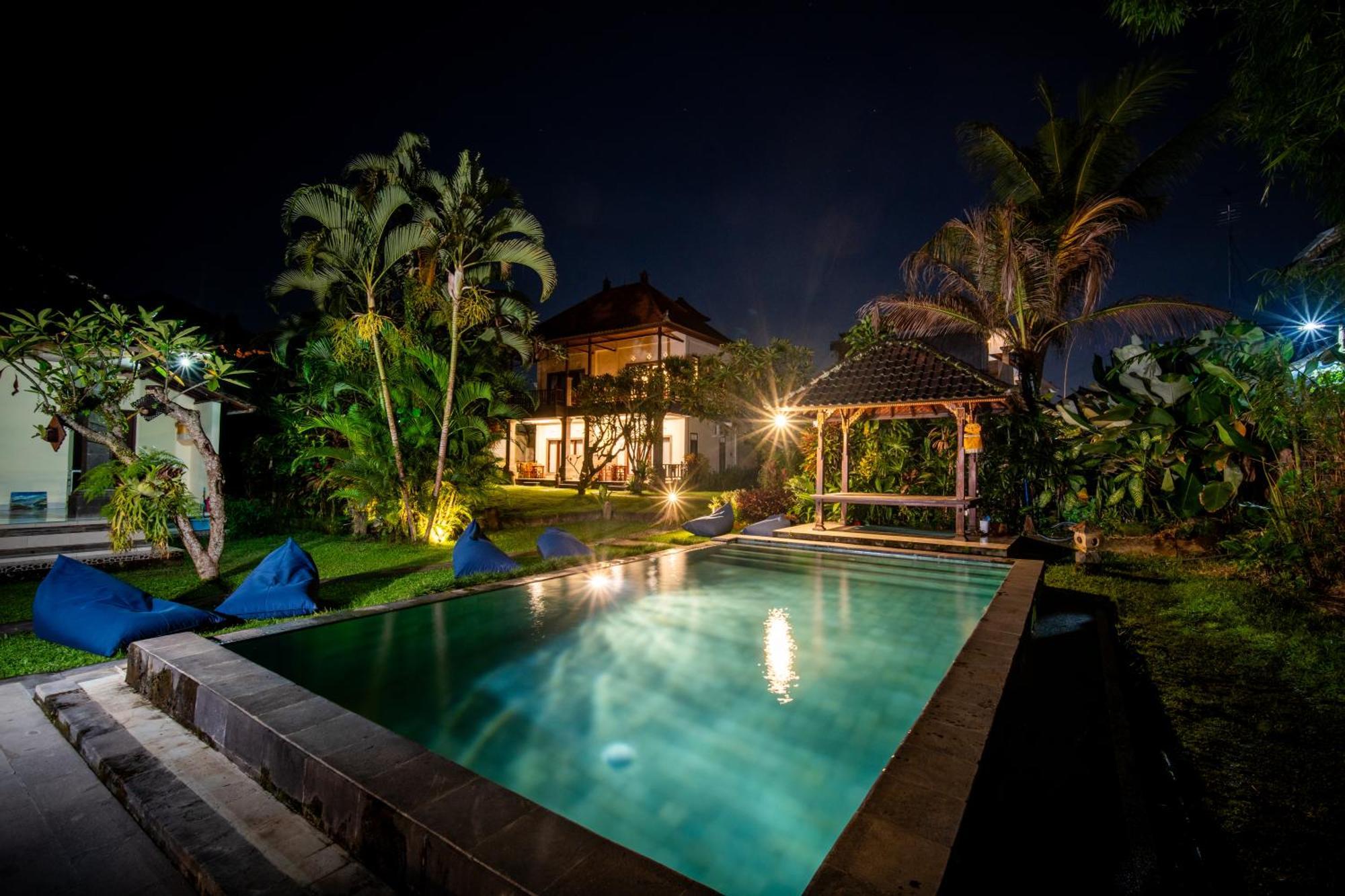 Alit Bungalow&warung