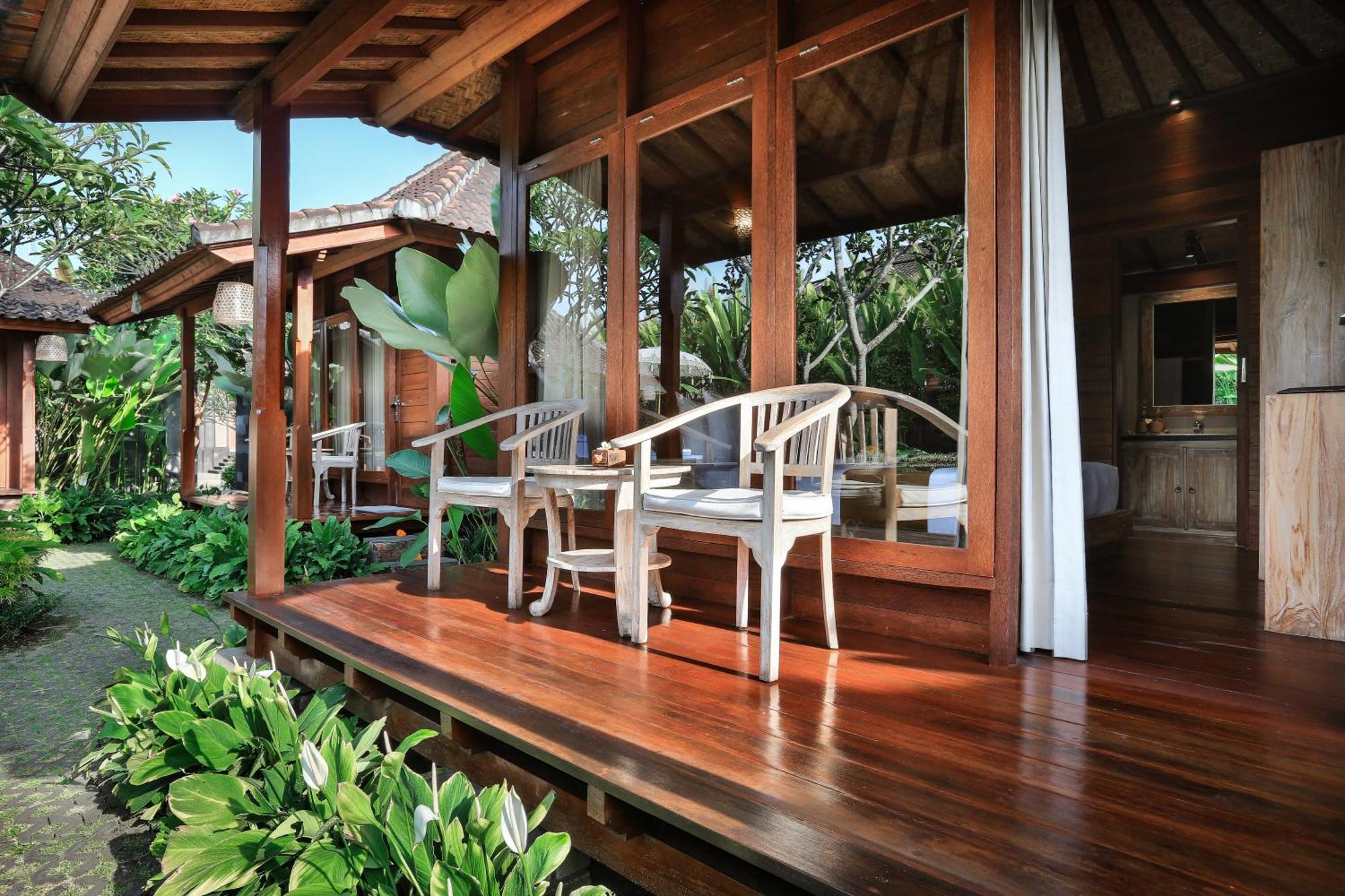 Casa de hóspedes Yana Villas Kemenuh 3*