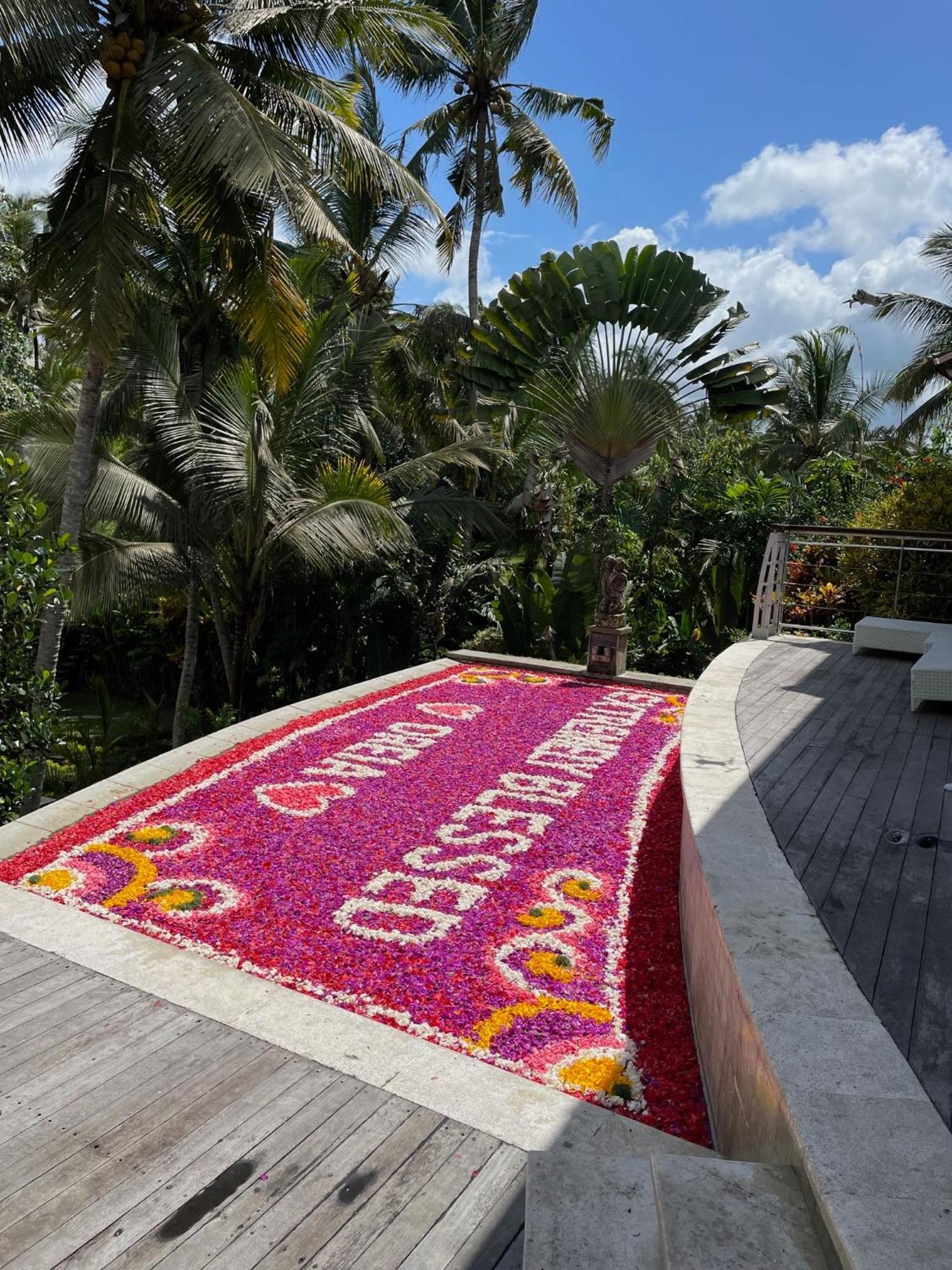 Villa Sancita 3 Bedrooms *