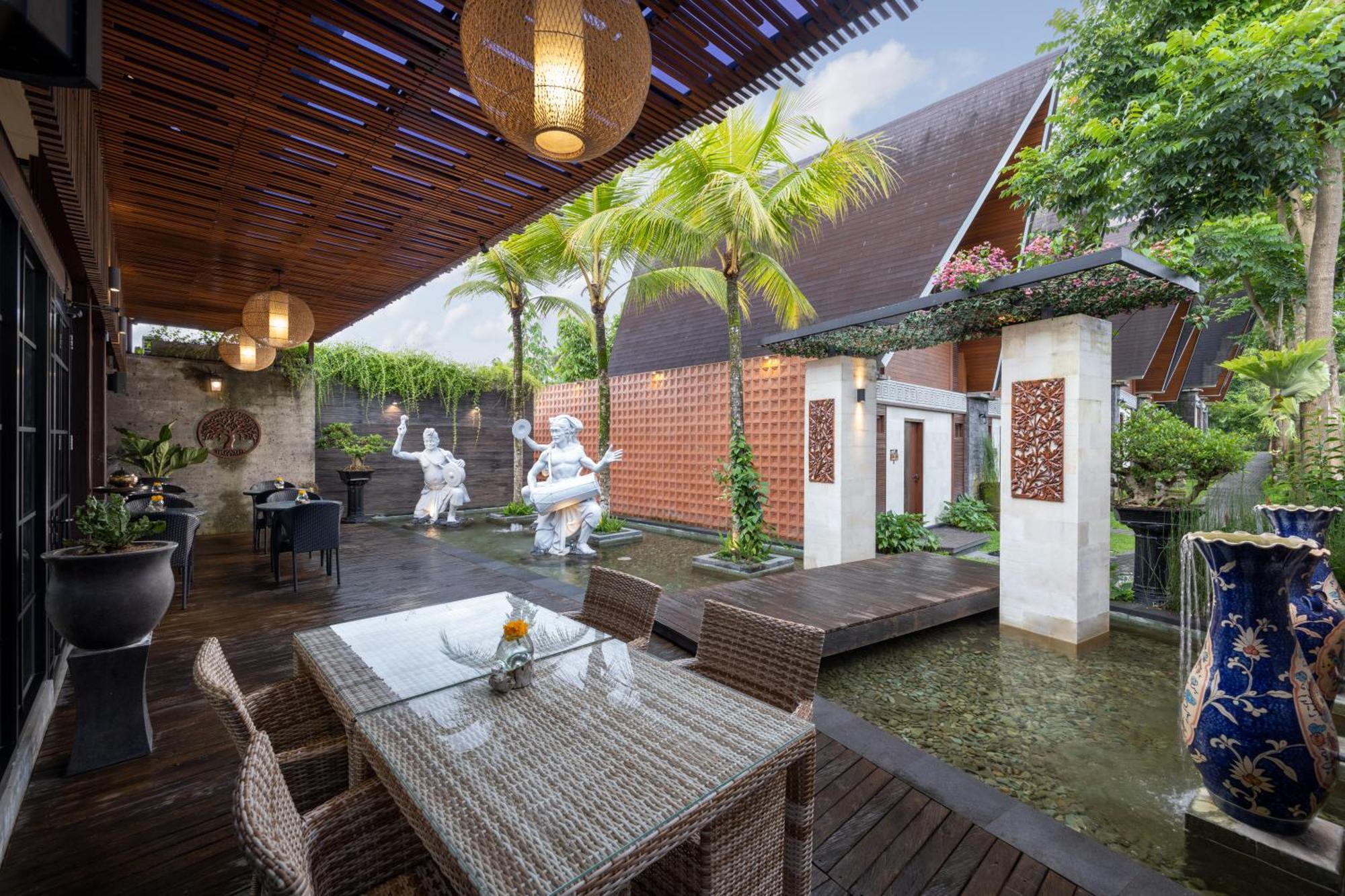 Villa Kanhara By Pramana