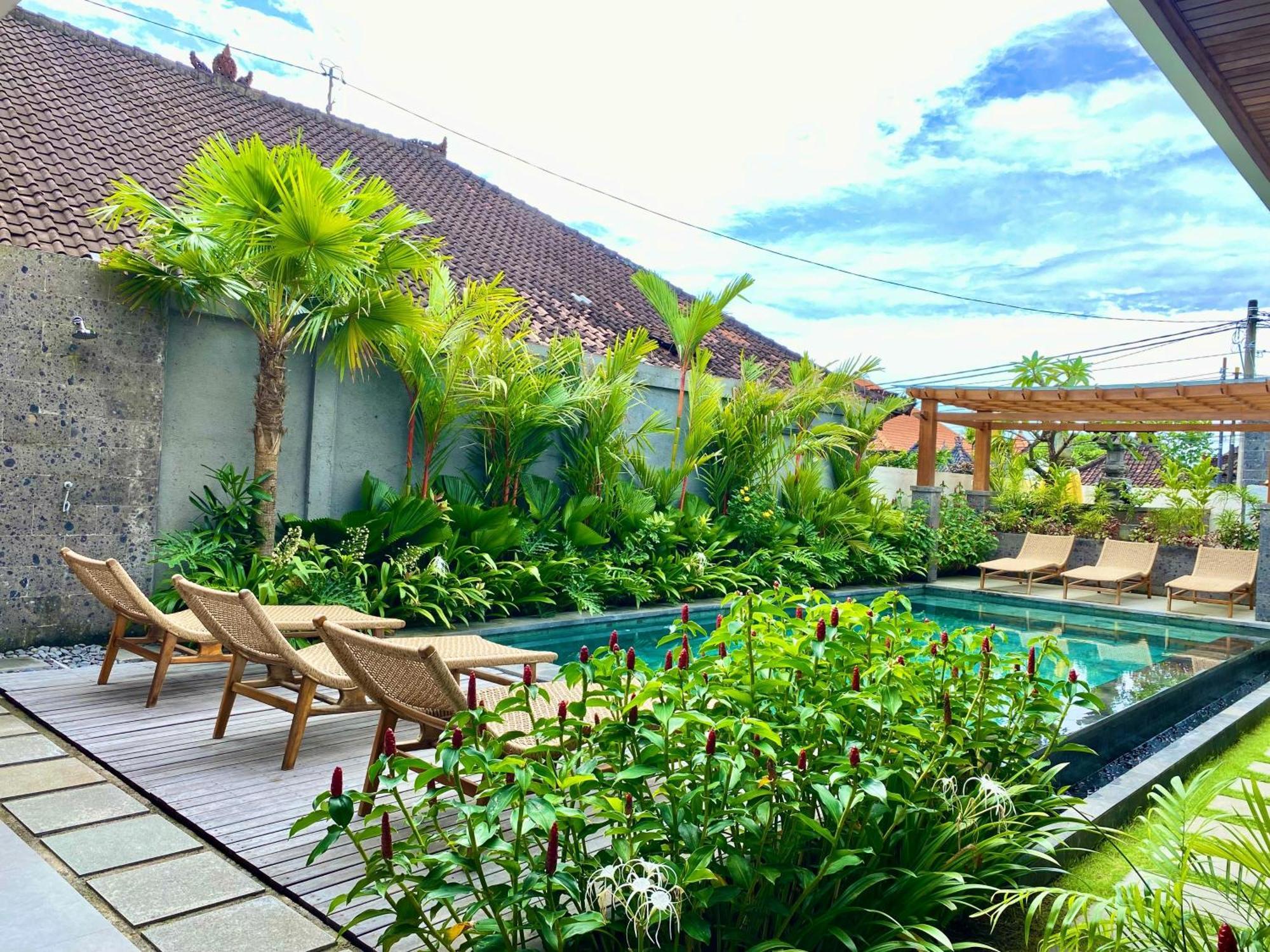 Hotel Kubera Villa Kemenuh By Prasi