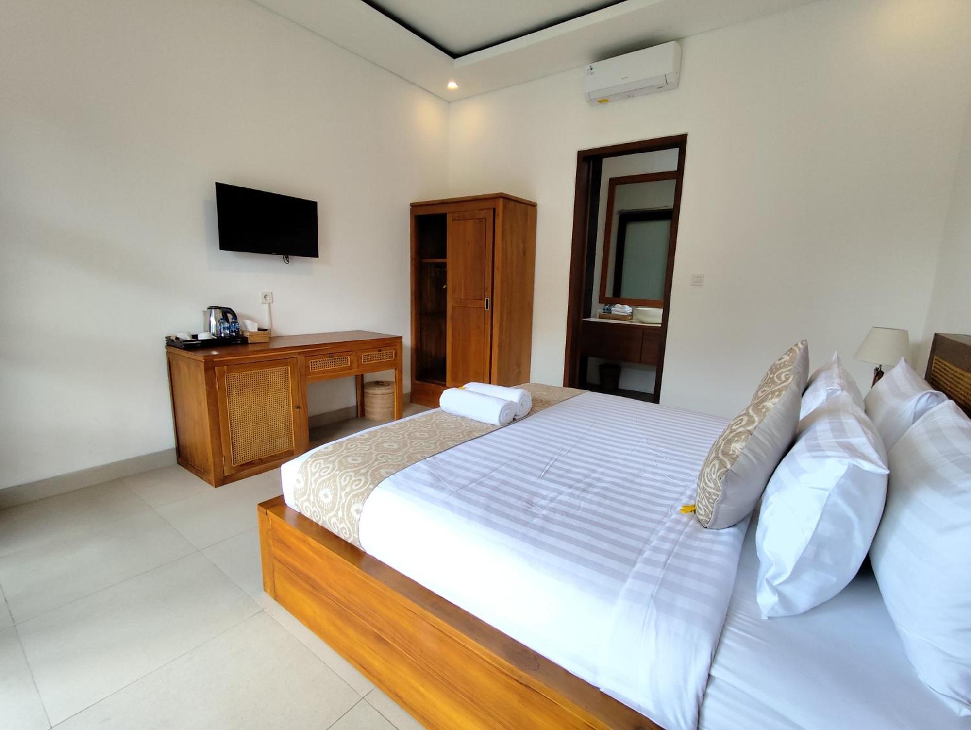 Kubera Villa Kemenuh By Prasi Hotel