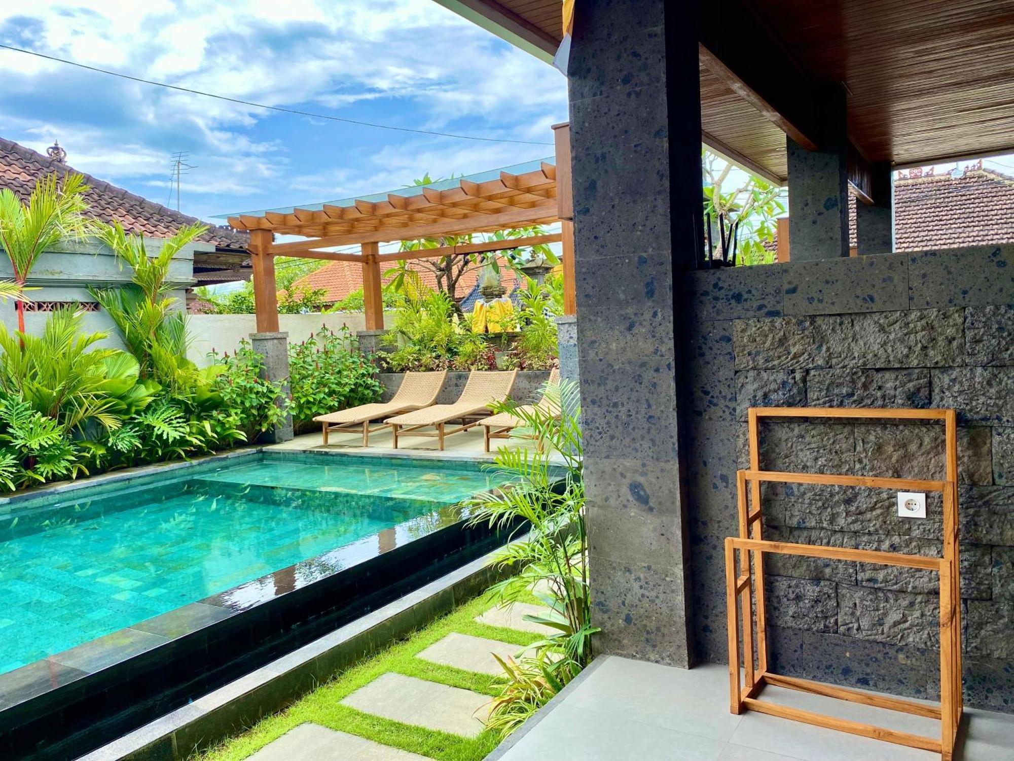 Kubera Villa Kemenuh By Prasi