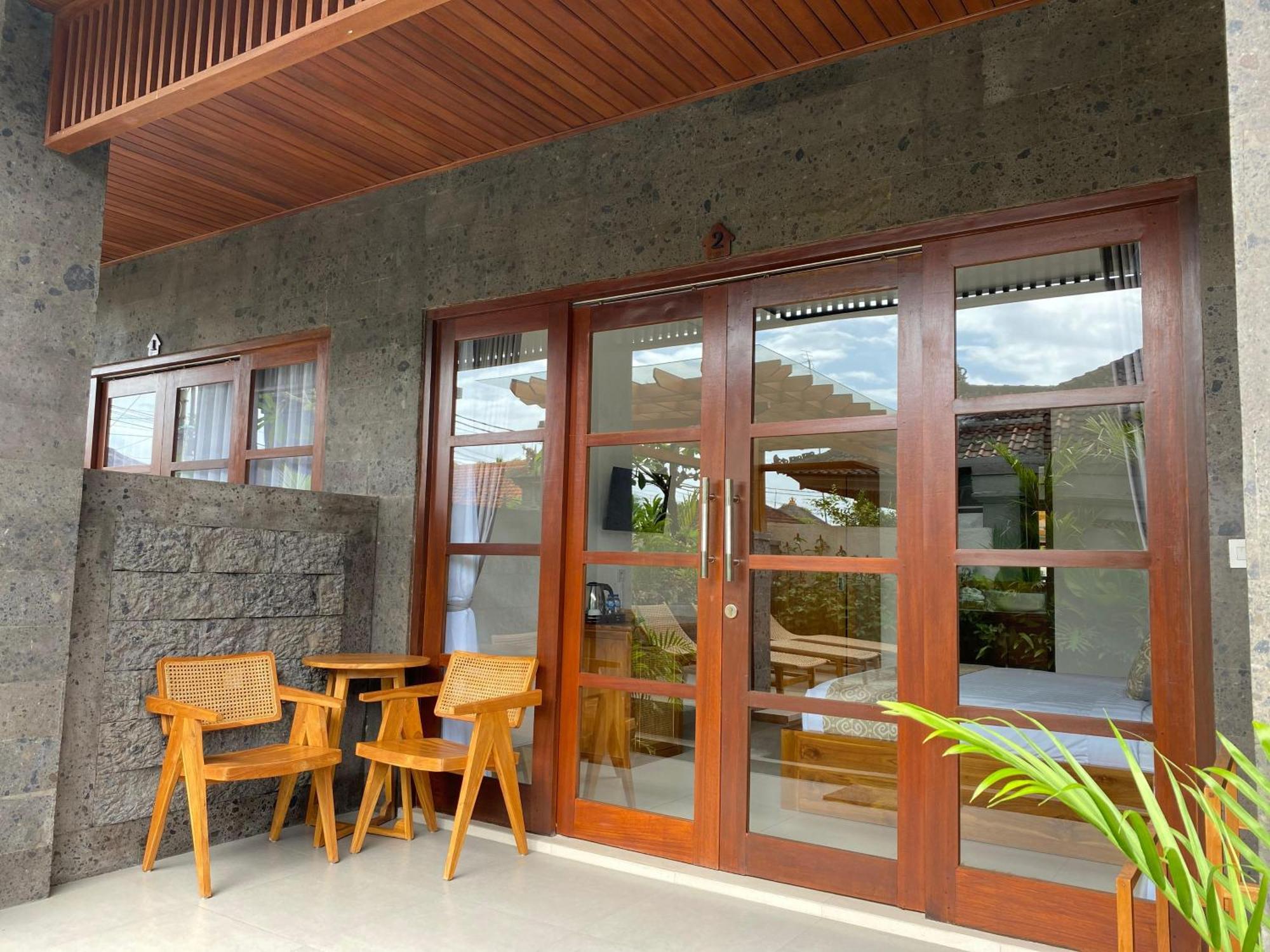 Hotel Kubera Villa Kemenuh By Prasi