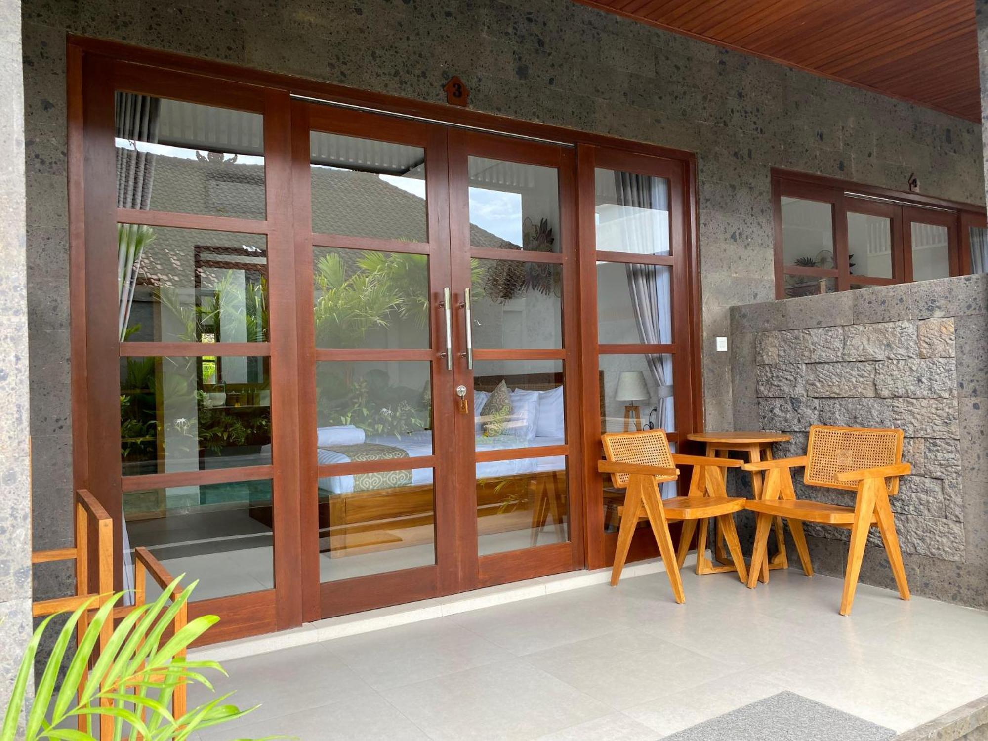 Hotel Kubera Villa Kemenuh By Prasi *