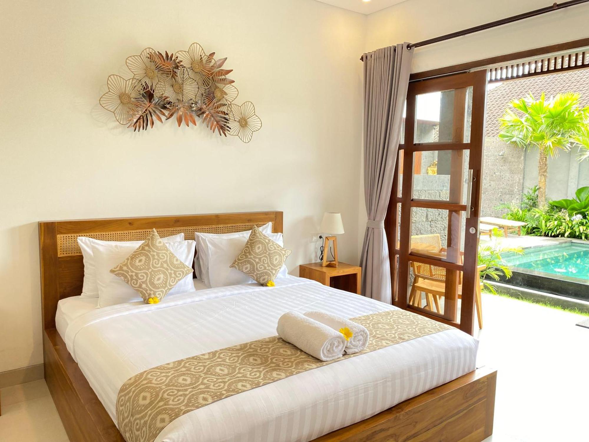 Kubera Villa Kemenuh By Prasi