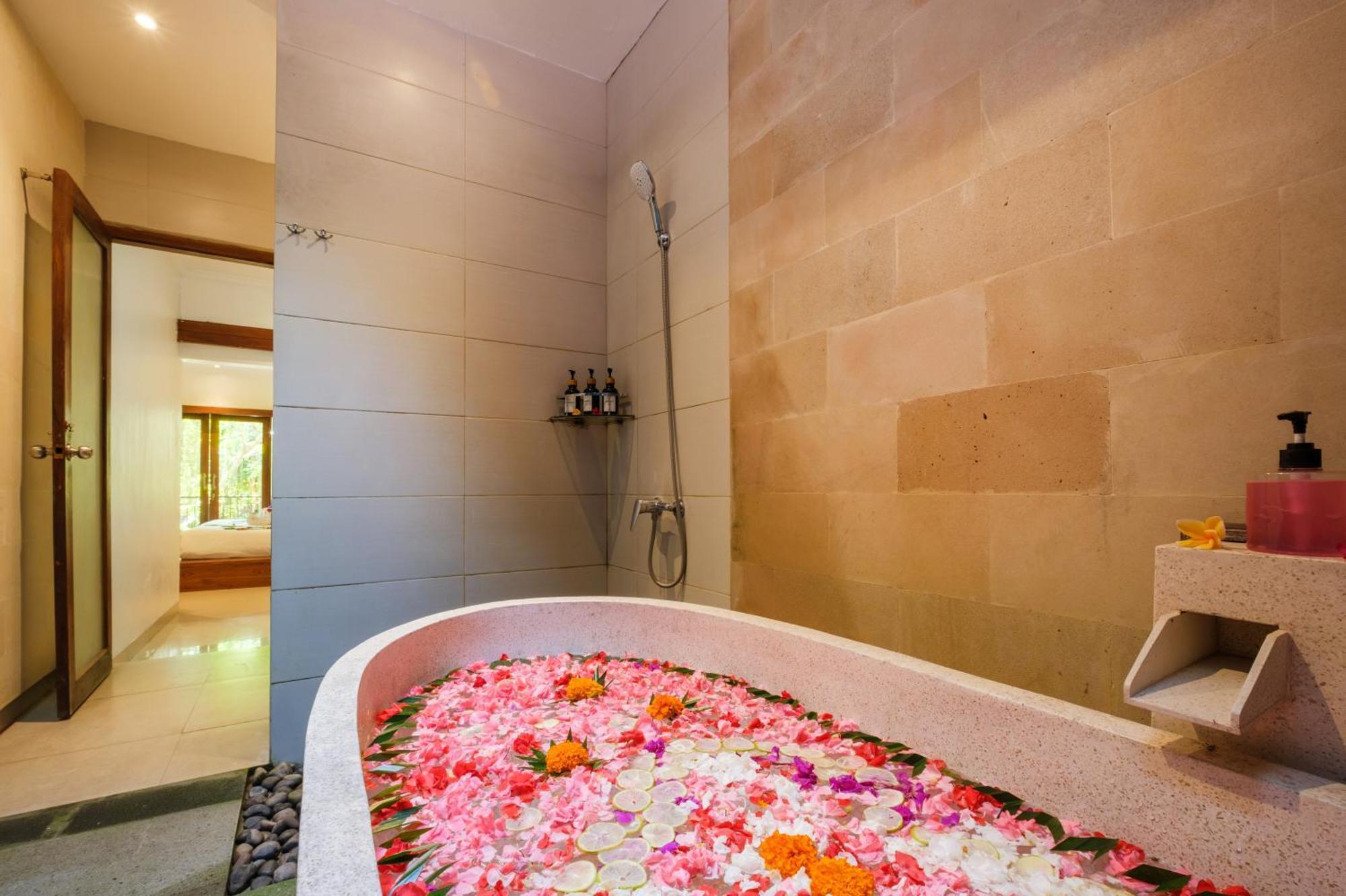 Puri Kobot Guest house