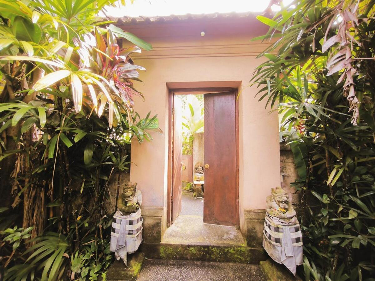 Villa Cozy Private In Penestanan *