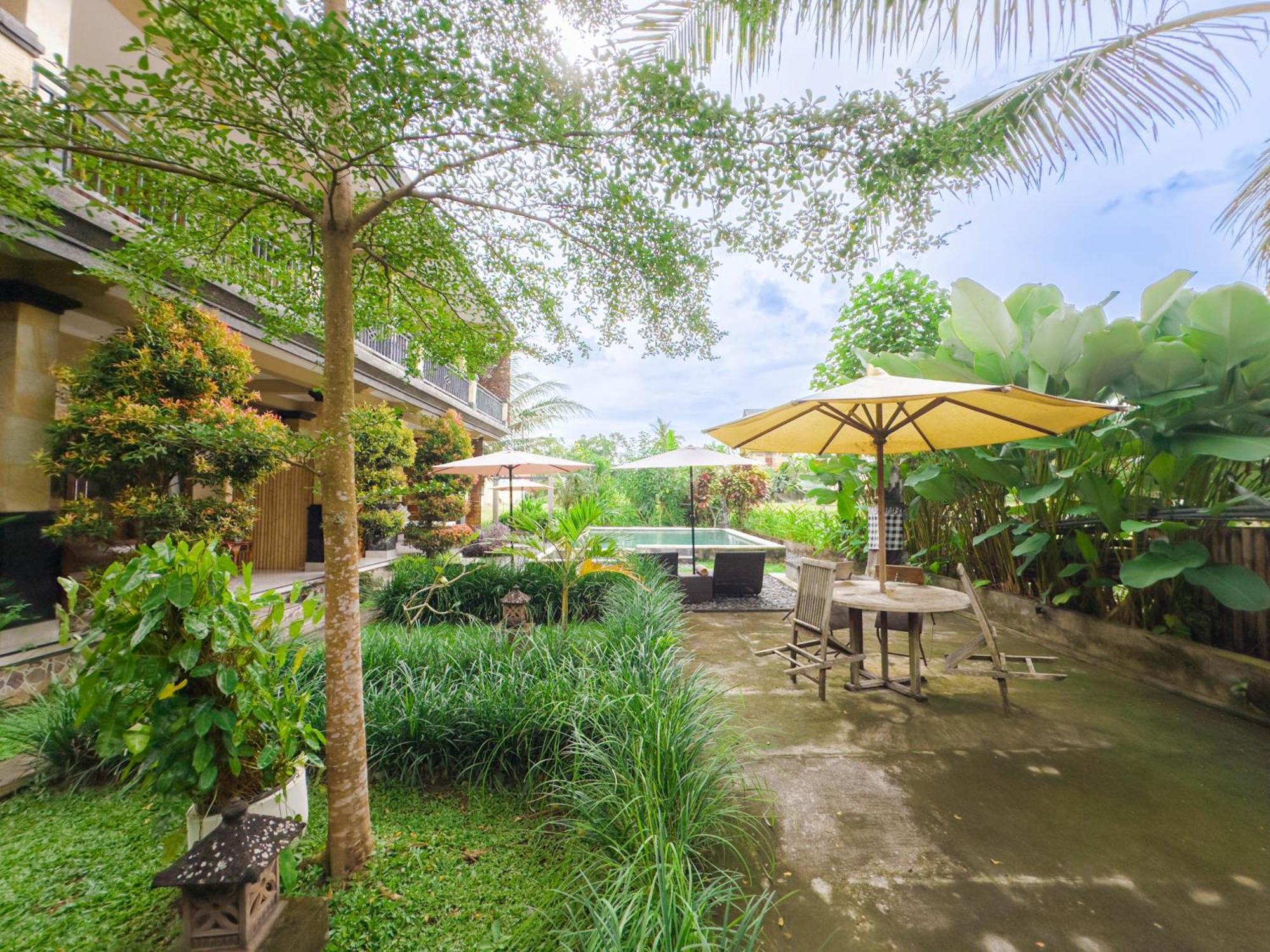 Hotel Shanti Rice Field House By Supala