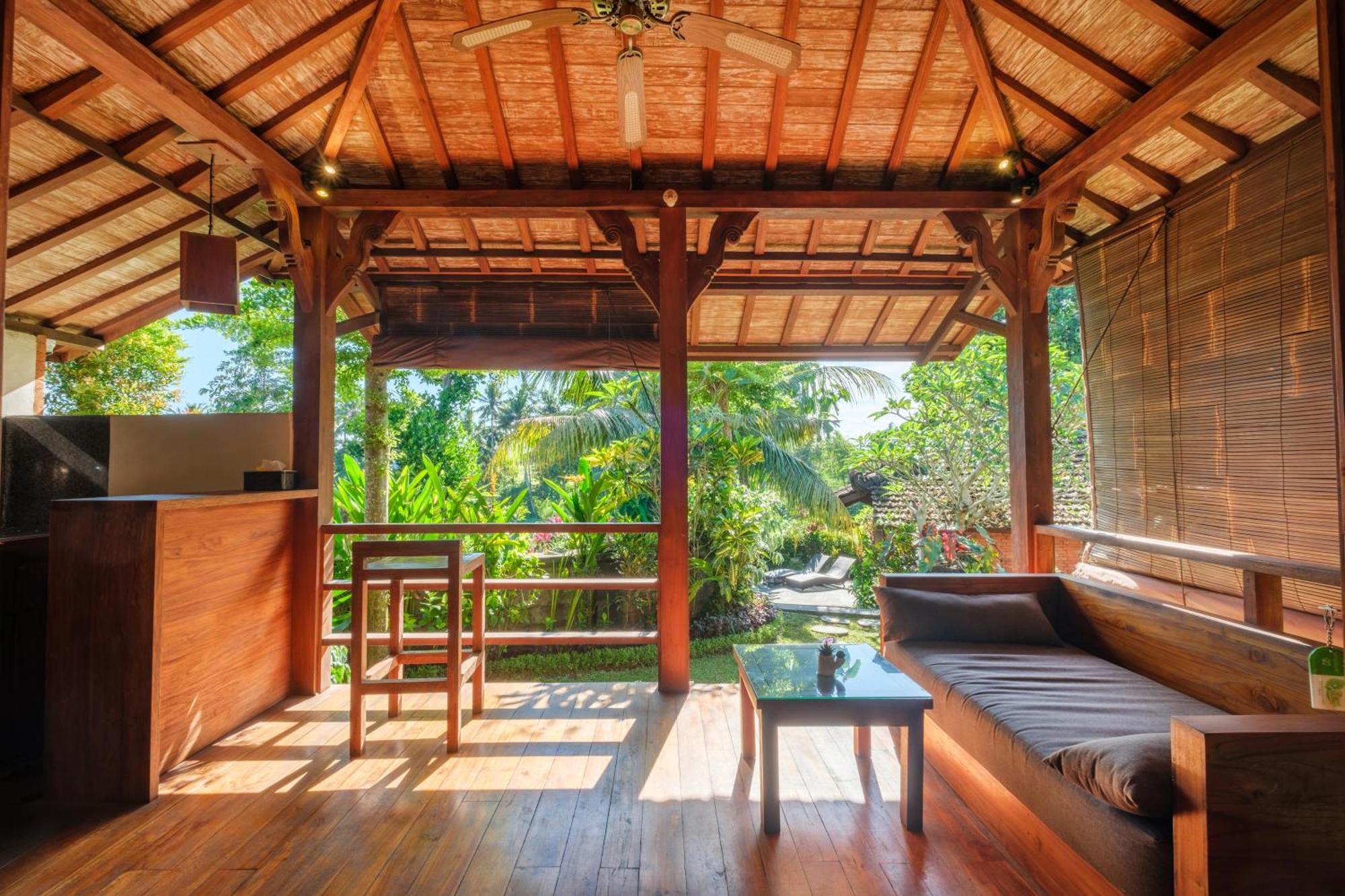 Guest house Puri Kobot