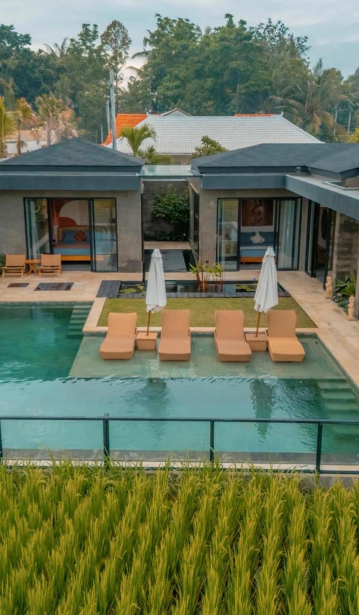 Villa Peaceful Villa,surrounded Nature