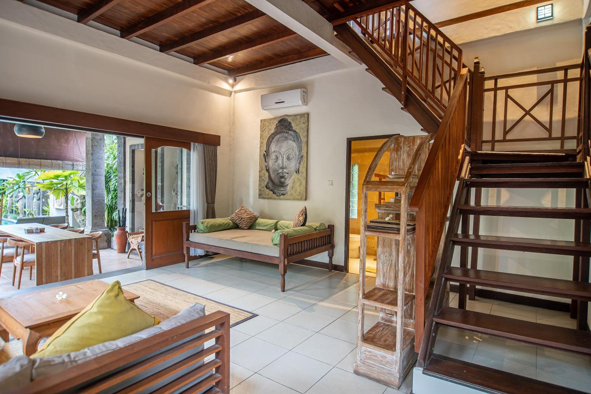 Villa D'legon