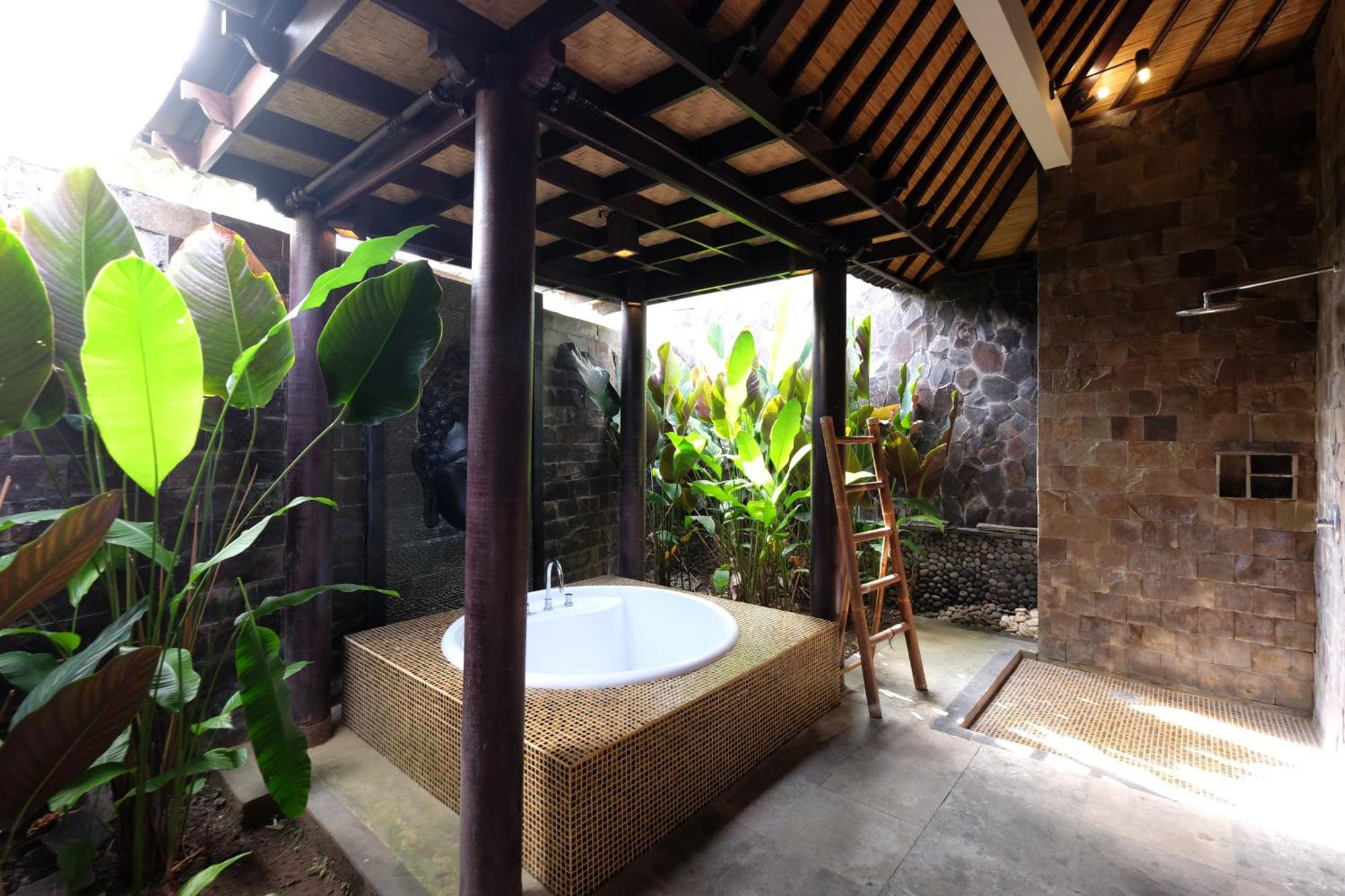 Villa Sakura Magical Mini-resort!