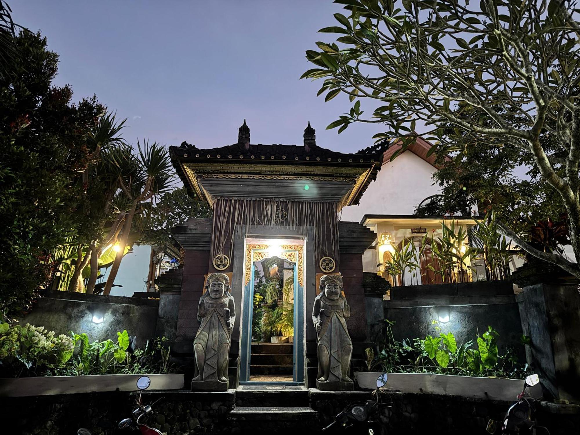 Villa Suarga Private Pool
