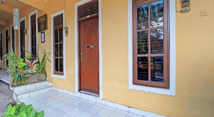 Hotel Oyo 91235 Damu