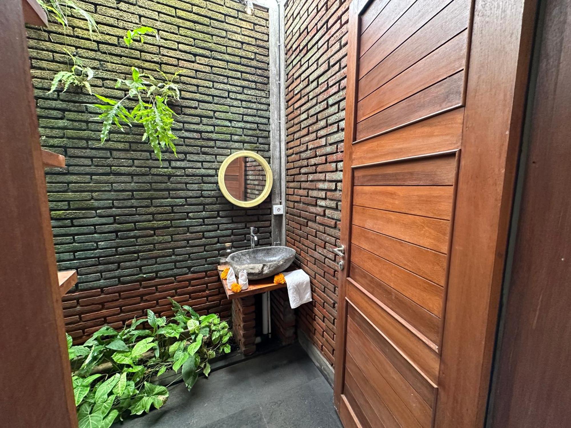Lai's Aparthotel Ubud