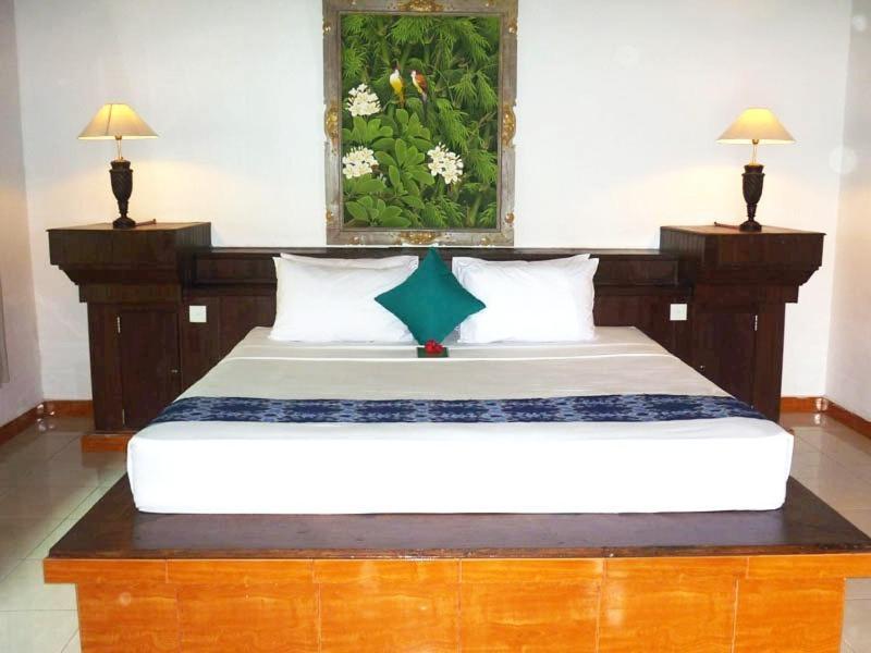 Villa Unique 3*