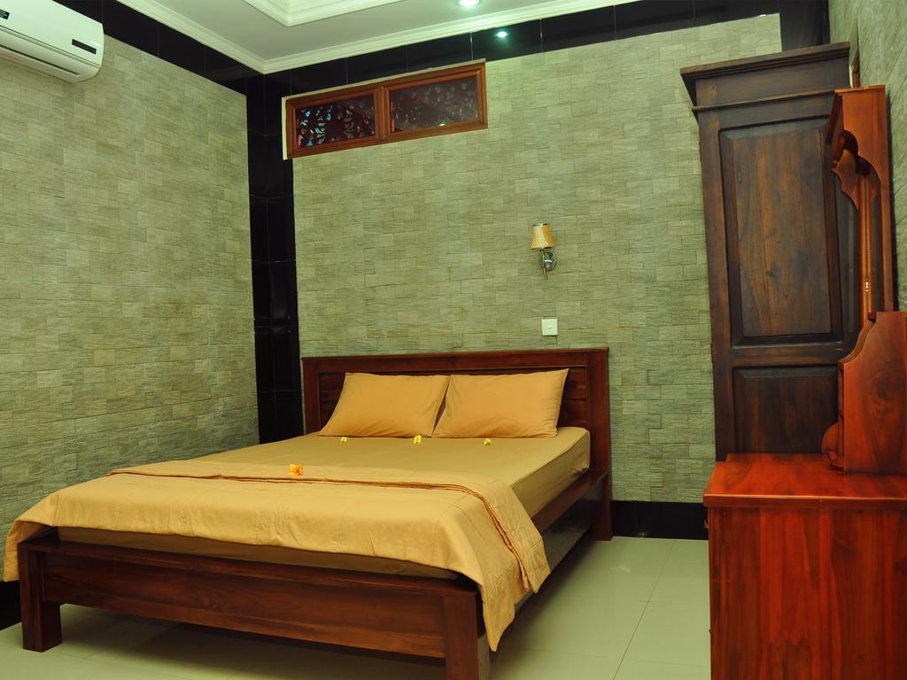 Warini Homestay
