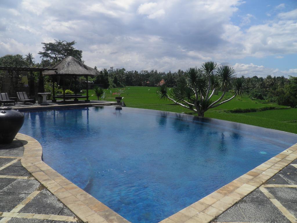Resort Bumi 3*